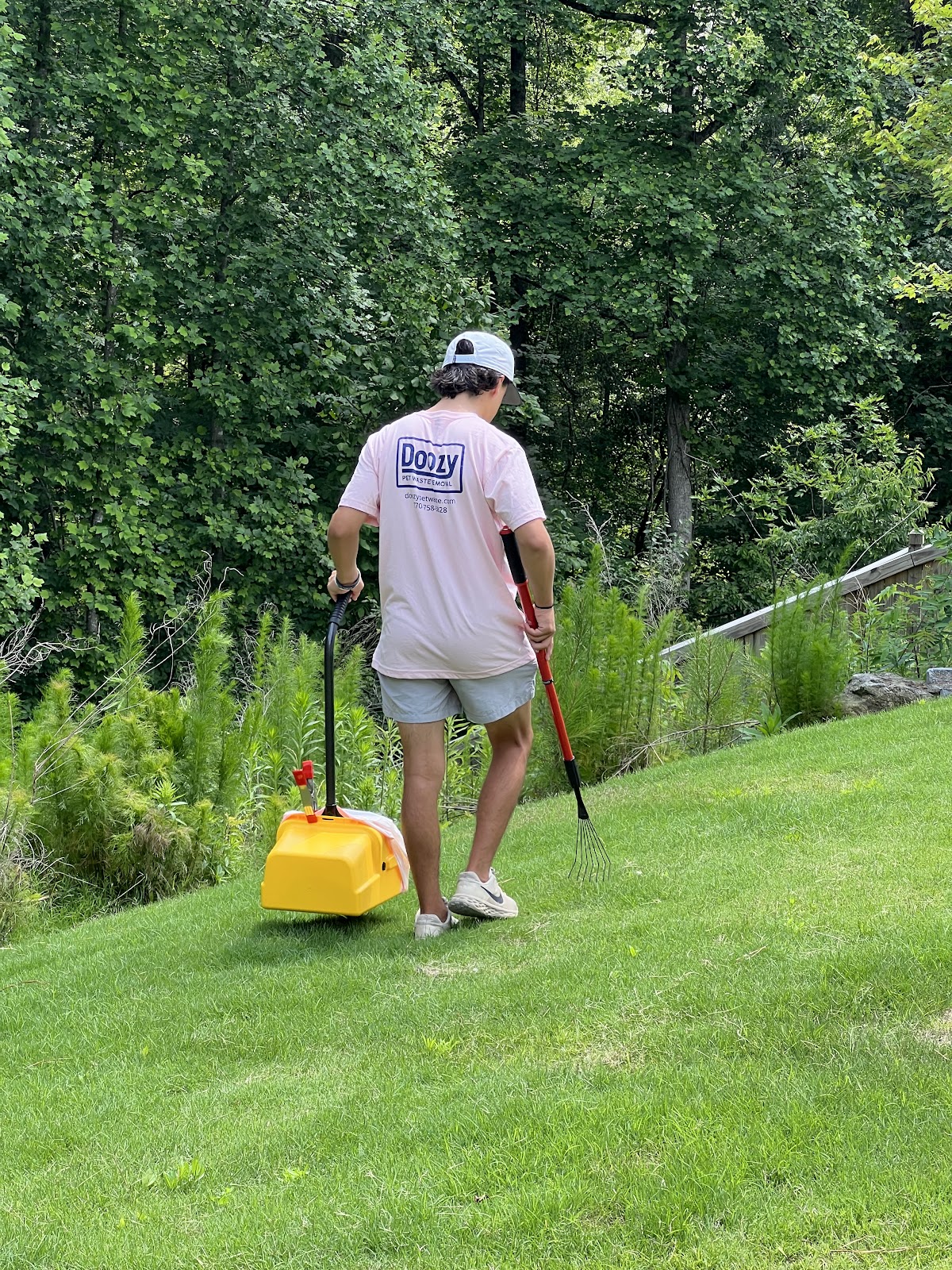 Doozy Pet Waste Removal - Photo 3