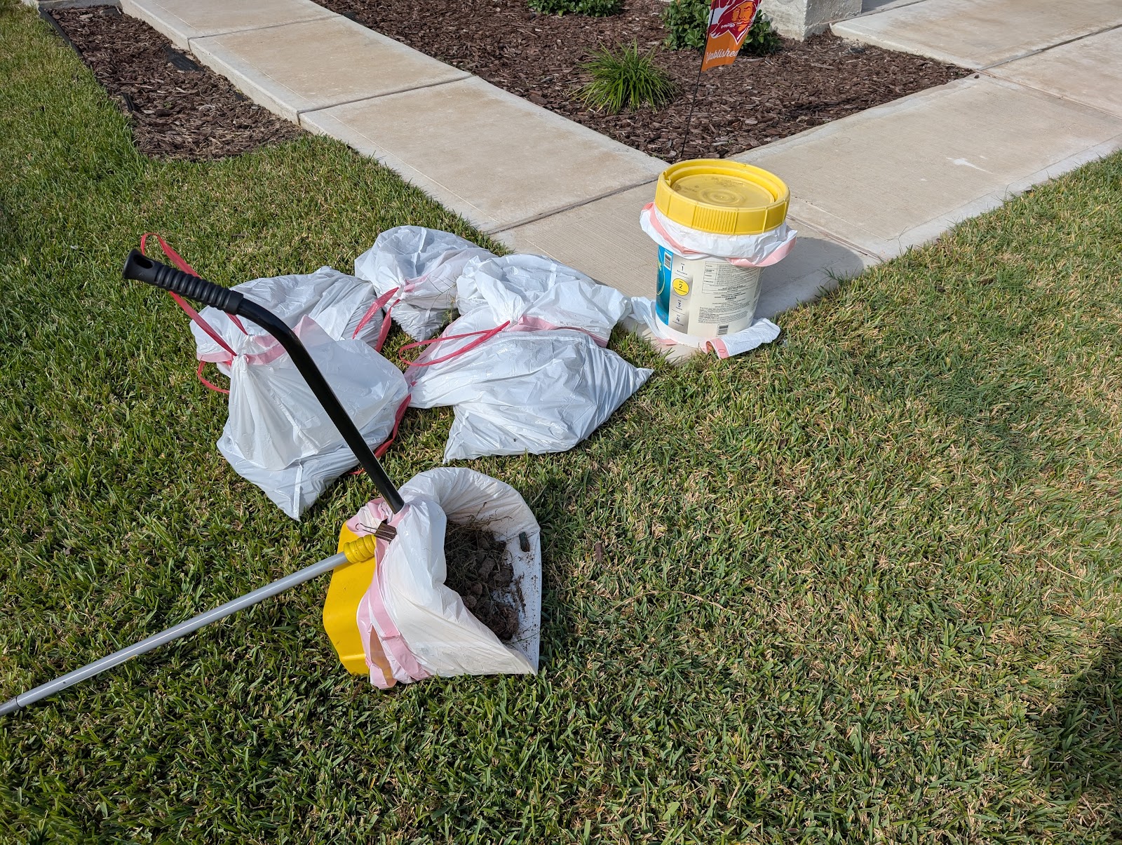 GT Wulfs Dog Poop Scooper Service - Photo 2