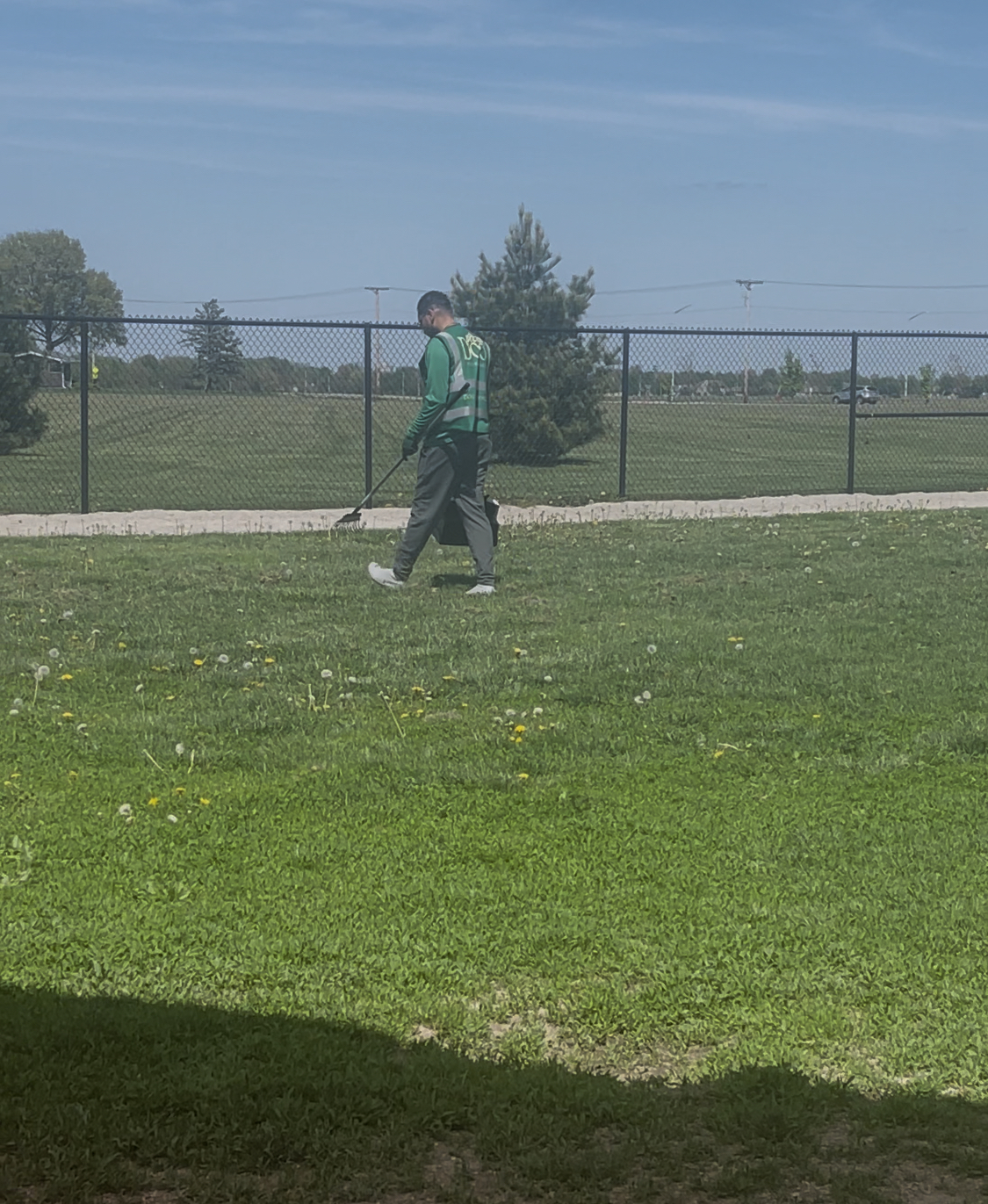 Doctor Doo | Poop Scooping Services - Photo 4