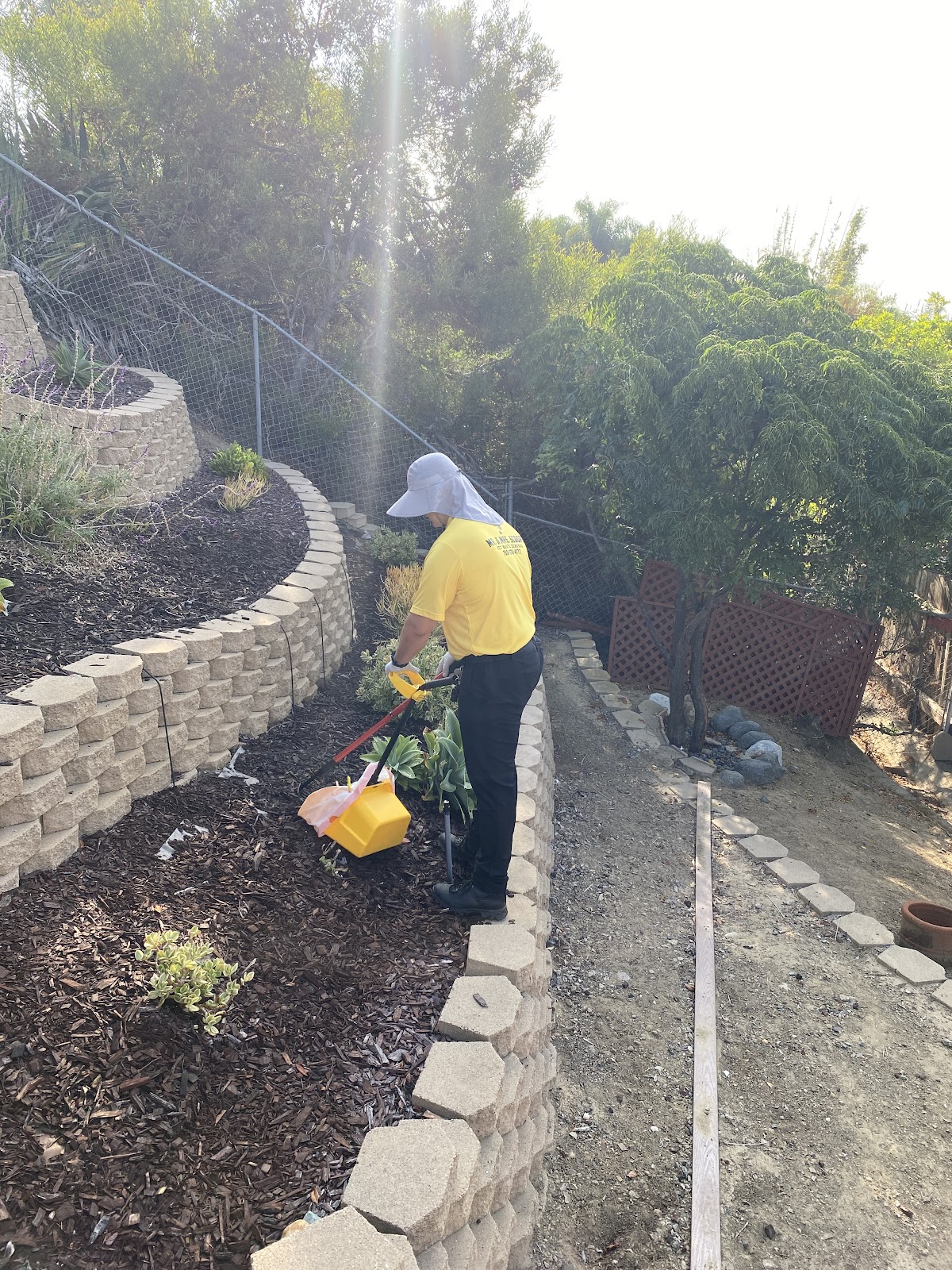 Mr. & Mrs. Scoops - Photo 2