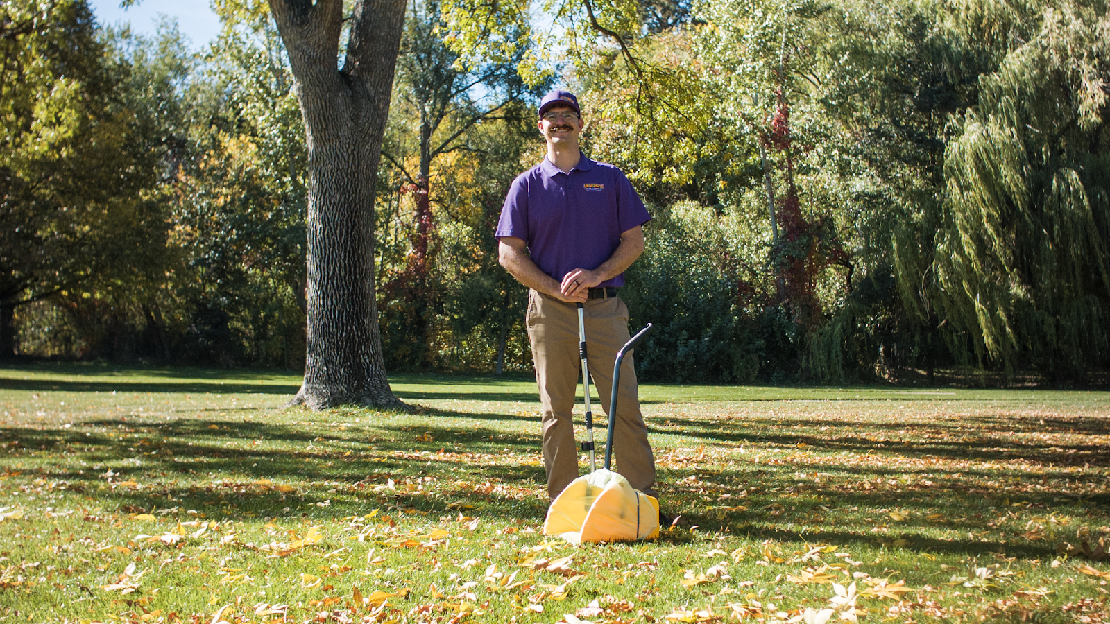 Underdog Poop Scooping - Photo 4