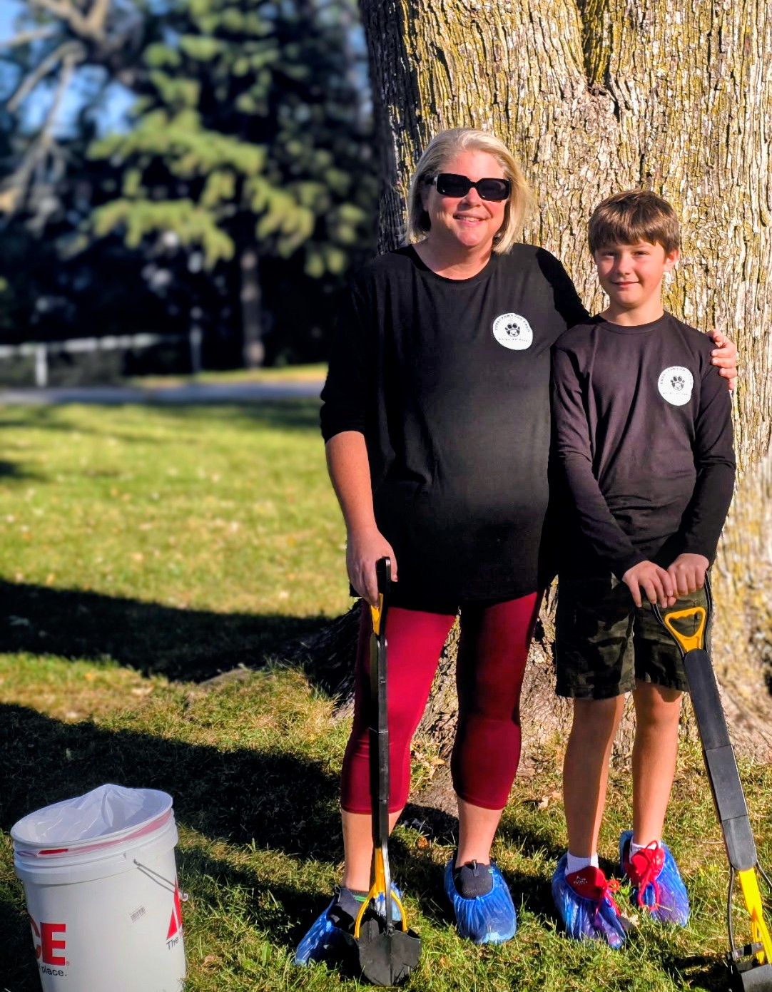 Furry Paws Poo Crew - Photo 3