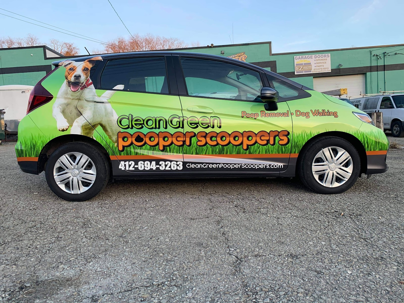 Clean Green Pooper Scoopers - Photo 2