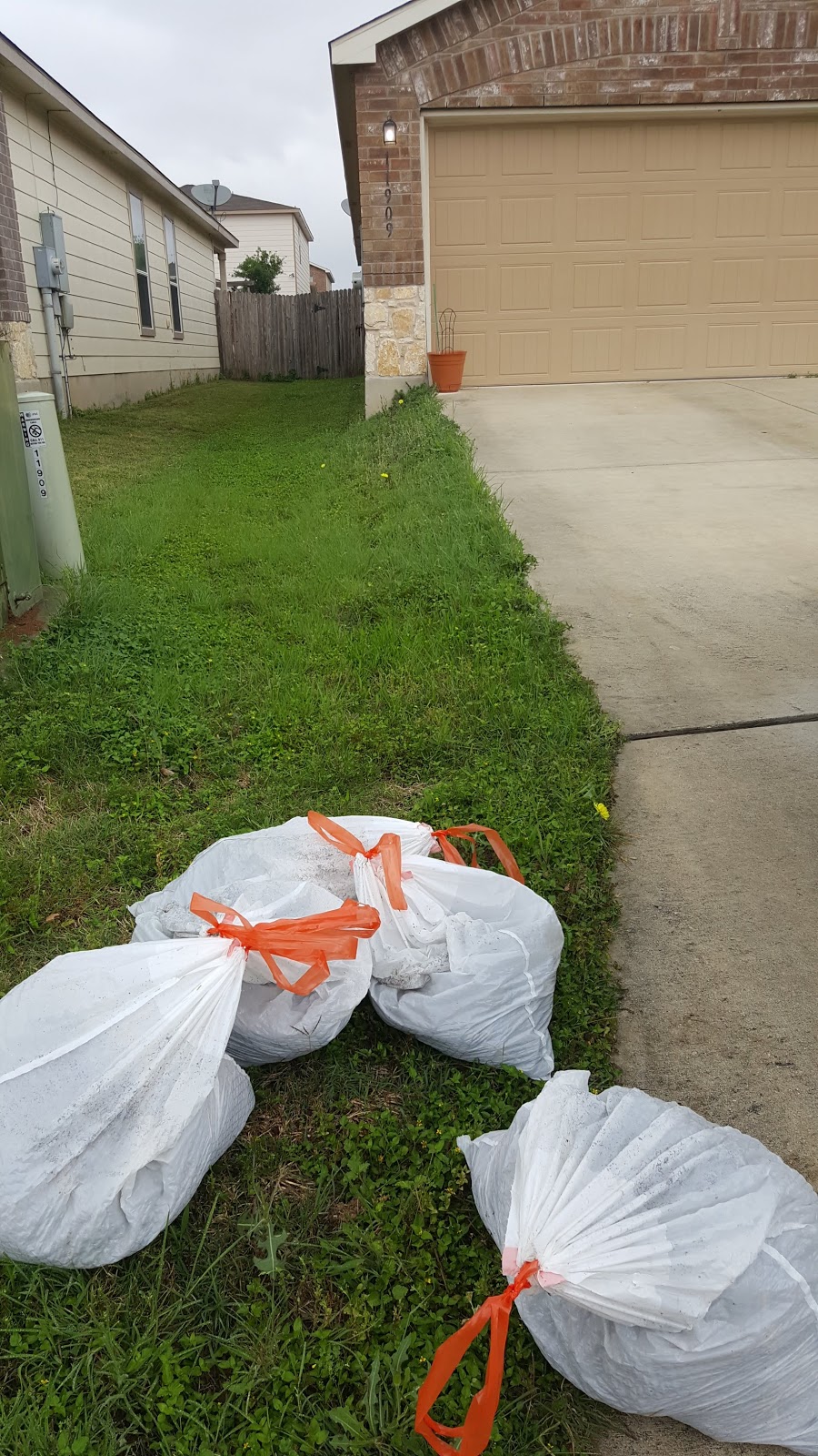 POOP 911 San Antonio - Photo 4