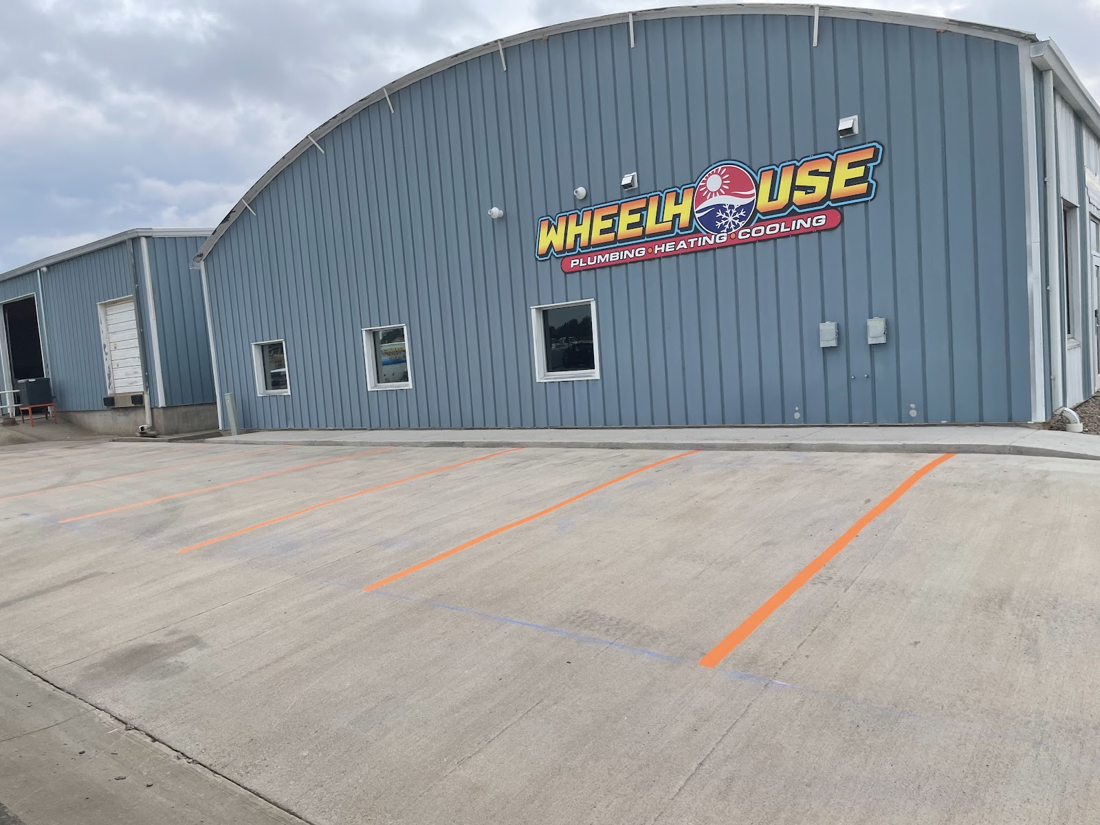 Royal Scoop LLC, Line Striping & Pet Waste Removal - Photo 3