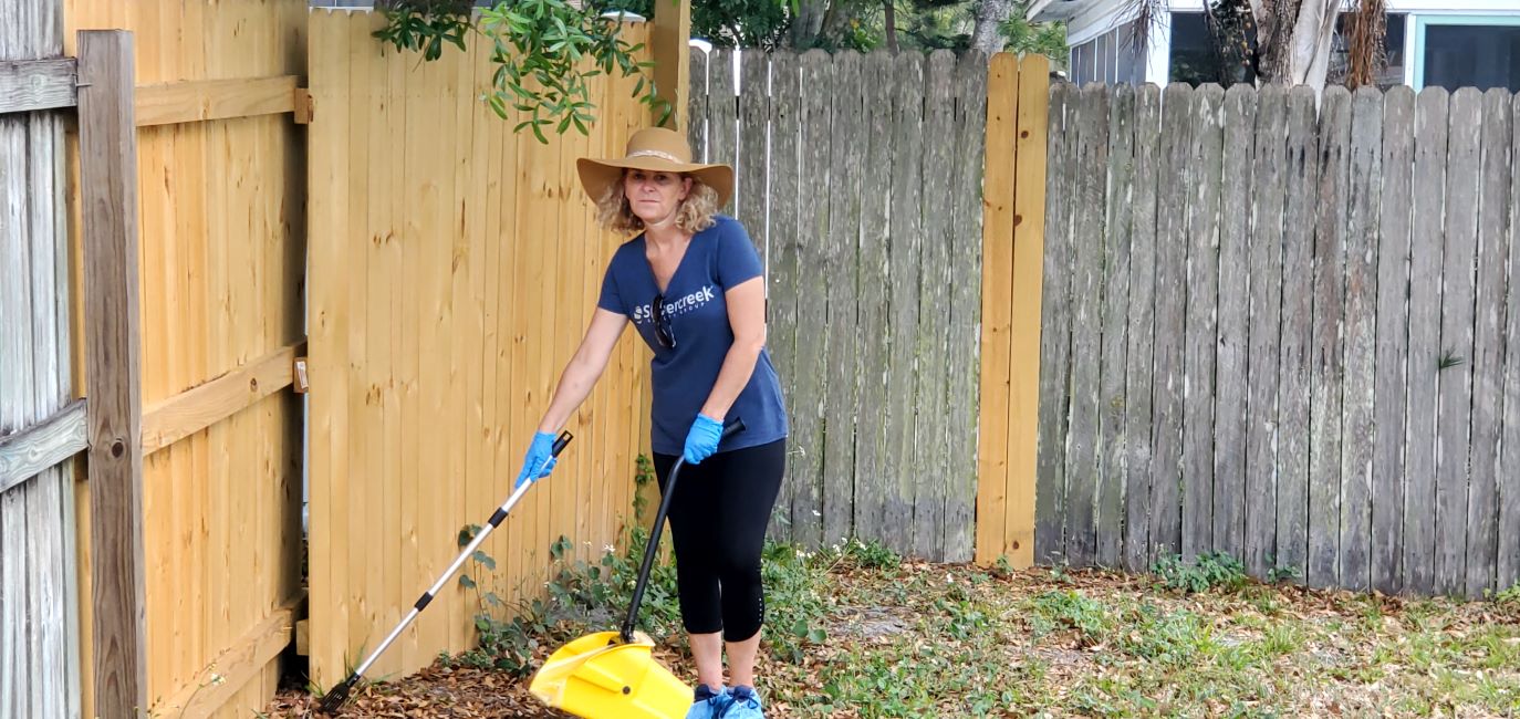 Scoop Dog Poop Scoop Service - Photo 2