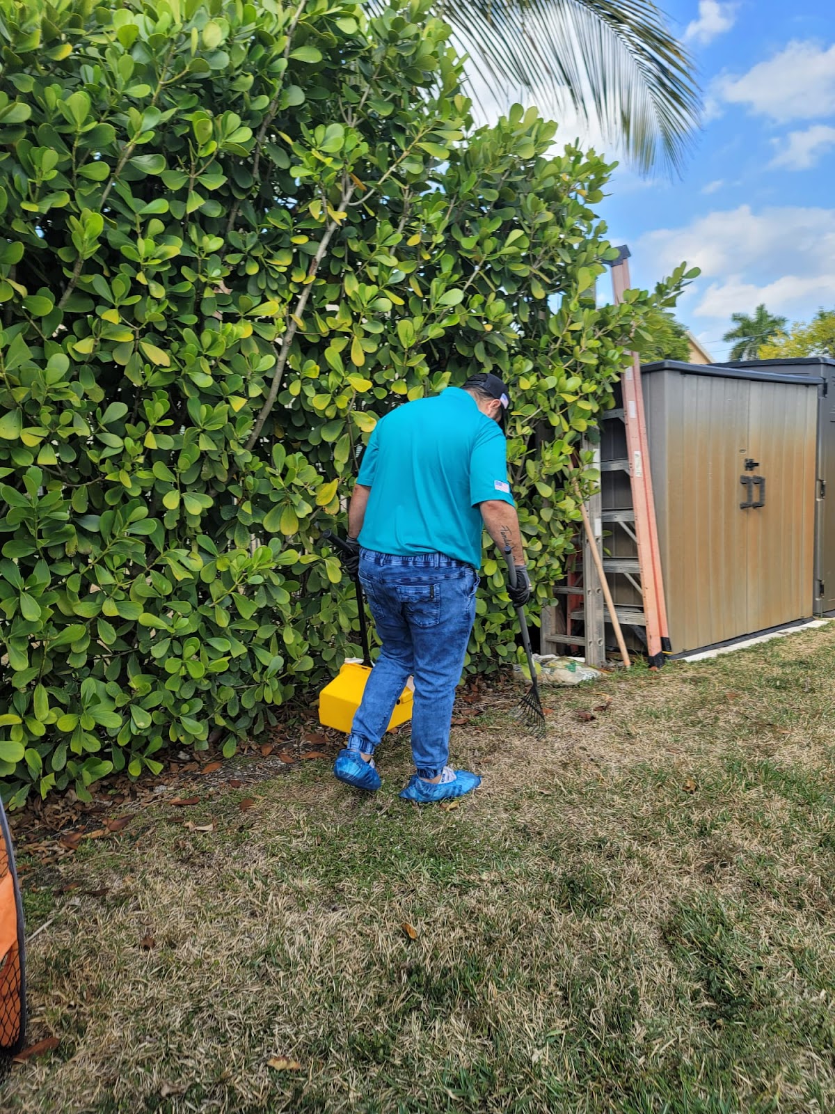 MR Pooper Scooper LLC - Photo 3