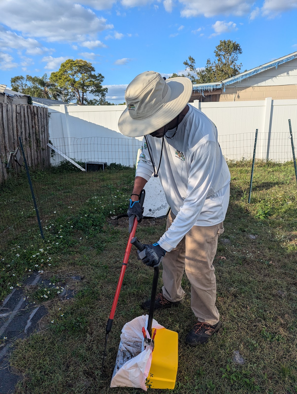 The Yard Scoopers - Photo 2