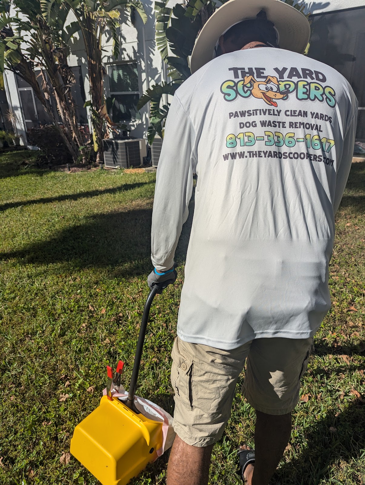 The Yard Scoopers - Photo 3