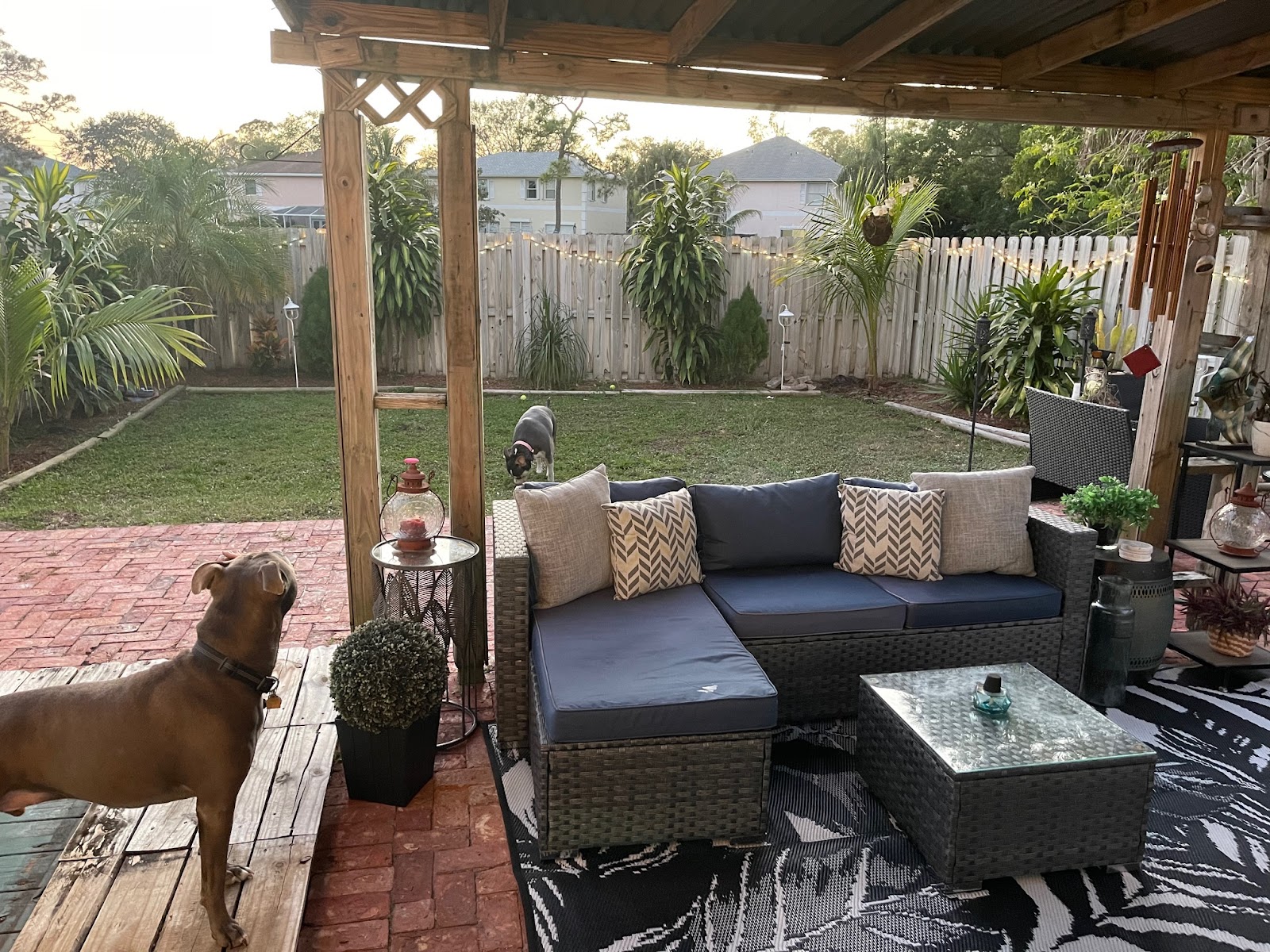 Pooper Scoopers - Photo 2