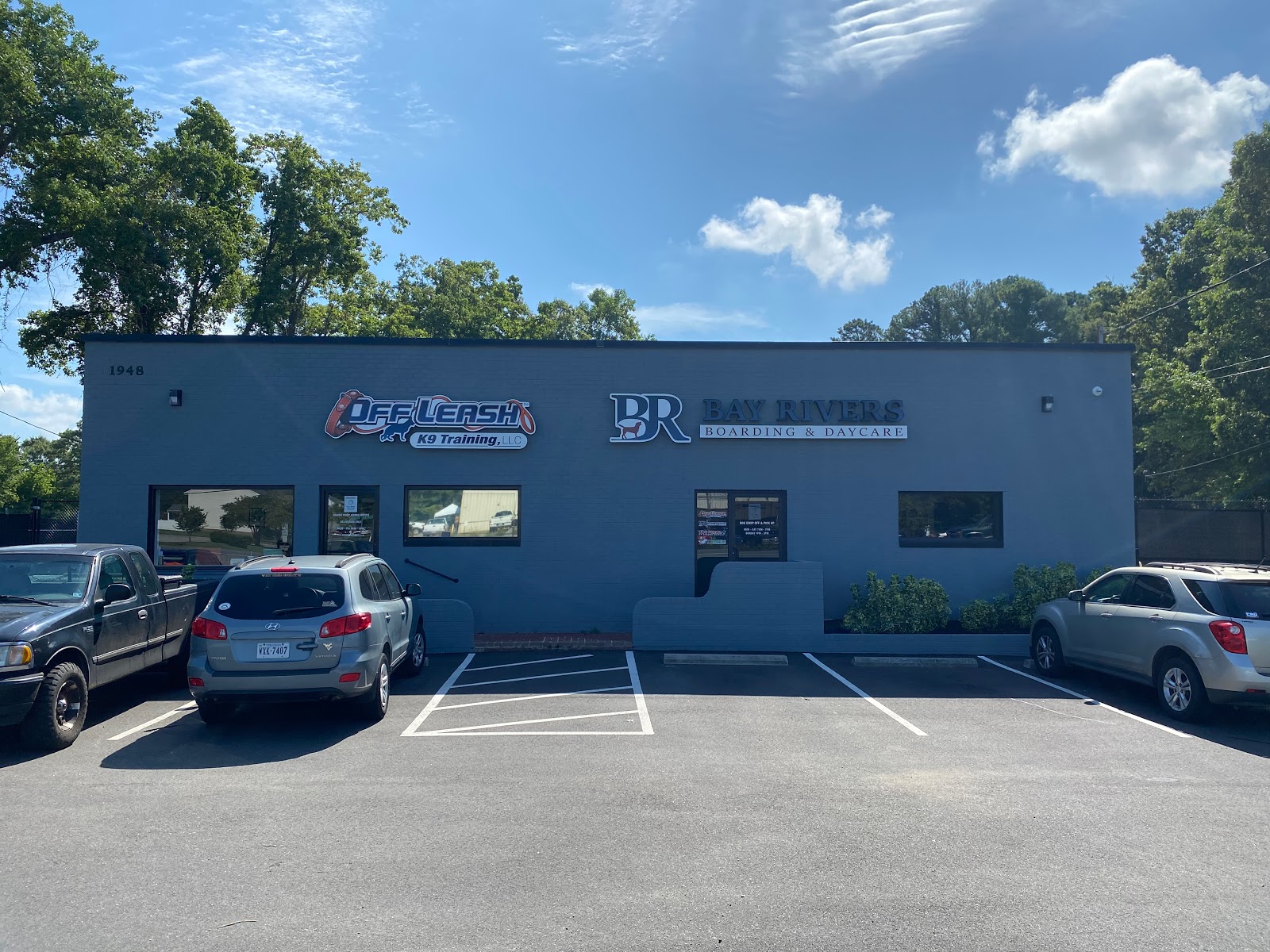 It Happens Pet Waste Removal - Photo 4