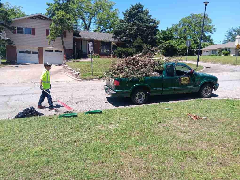 Prairie Tails Of Bartlesville - Photo 4