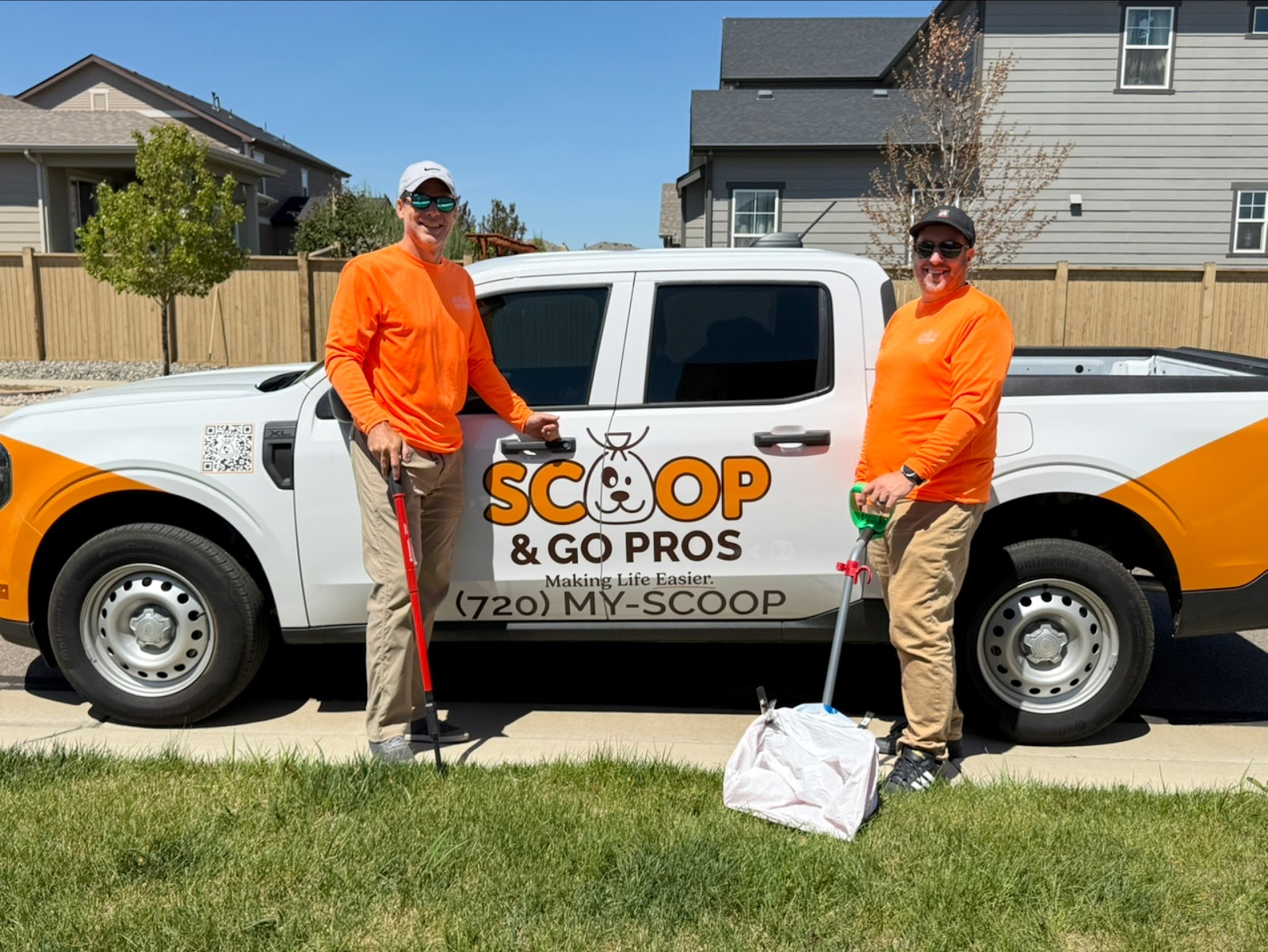 Scoop and Go Pros - Photo 2