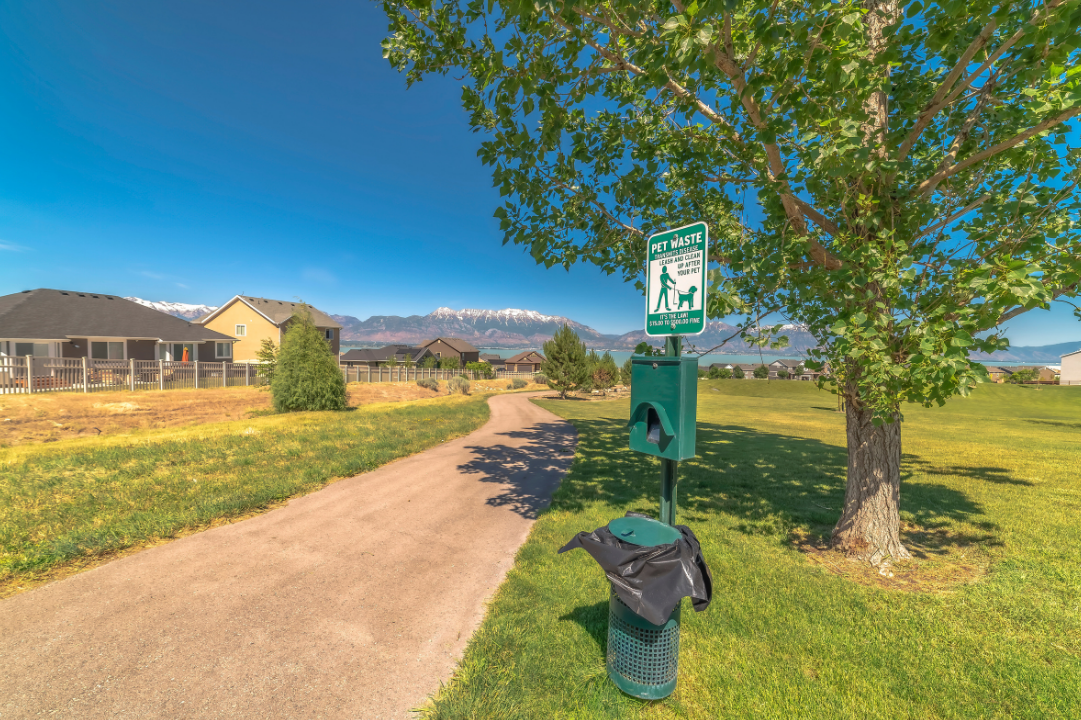 Poo Patrol Reno – Pet Waste Removal & Pooper Scooper Service - Photo 2