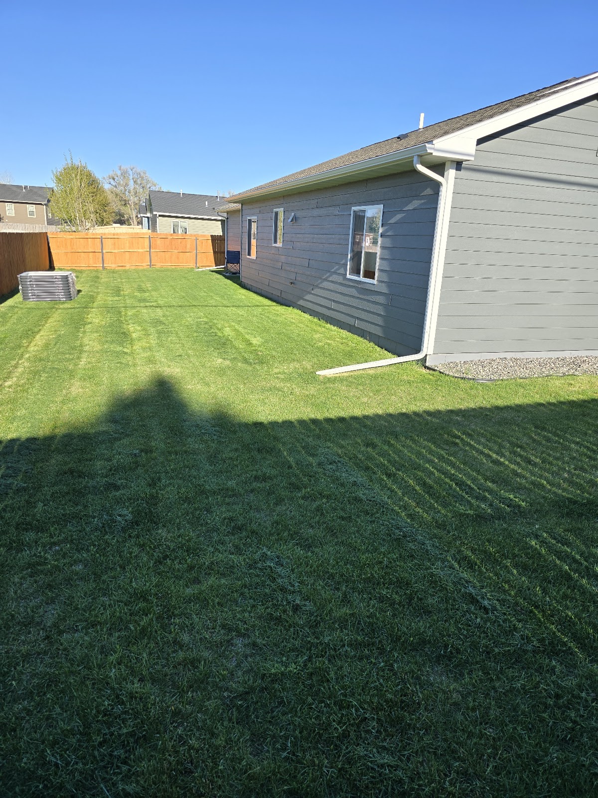 Kalen The Pooper Scooper - Photo 2