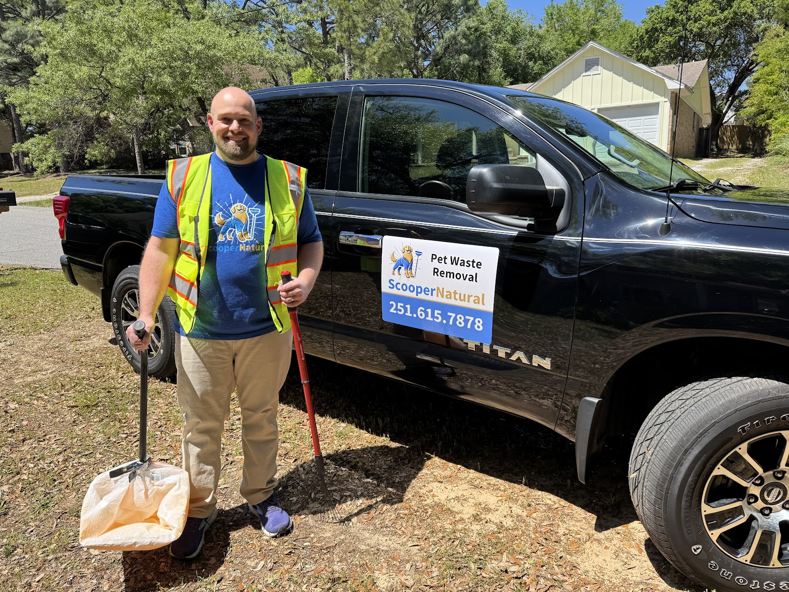 ScooperNatural- Dog Waste Management