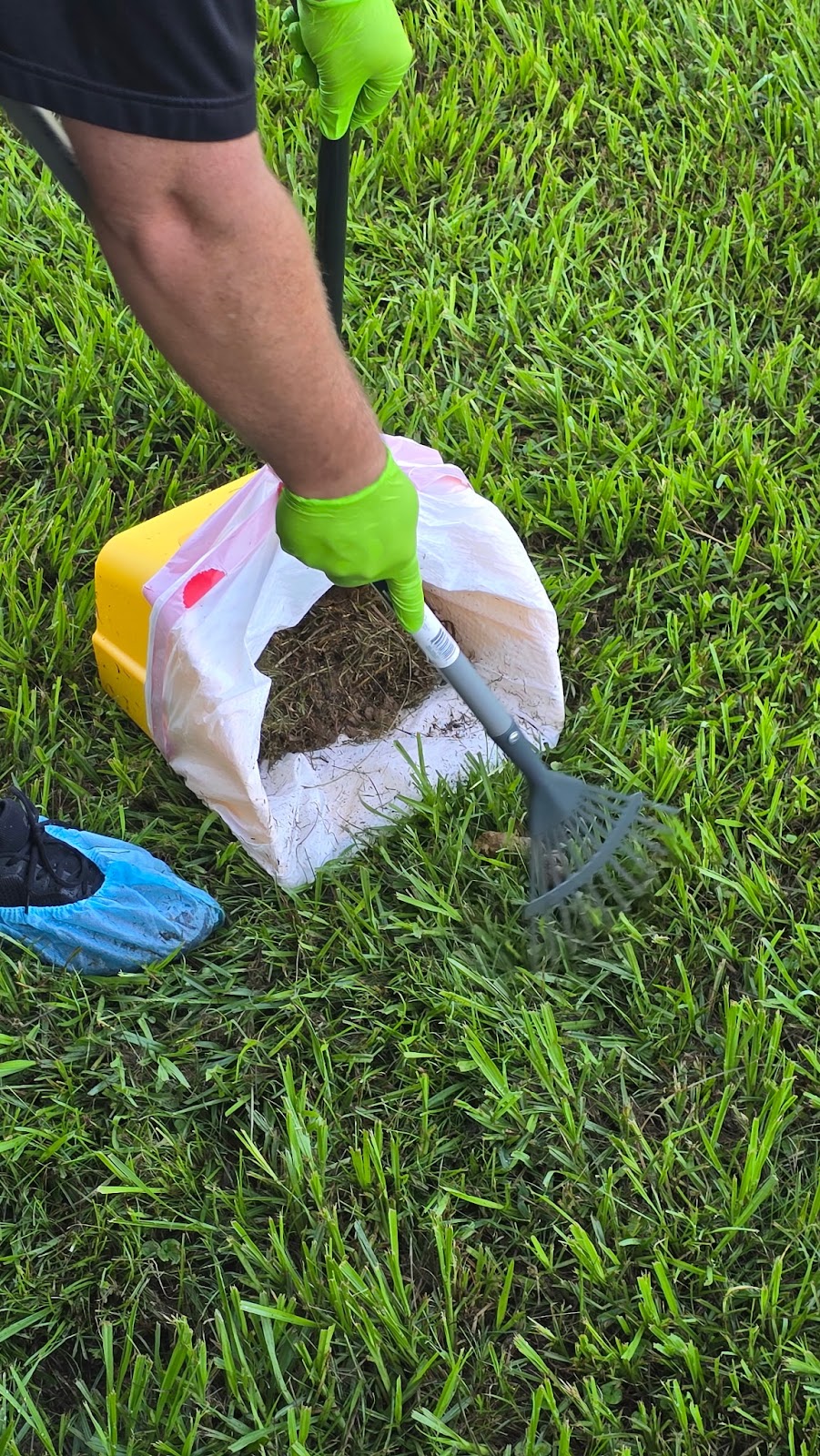 Extra Doody Dog Waste Removal Service - Photo 2