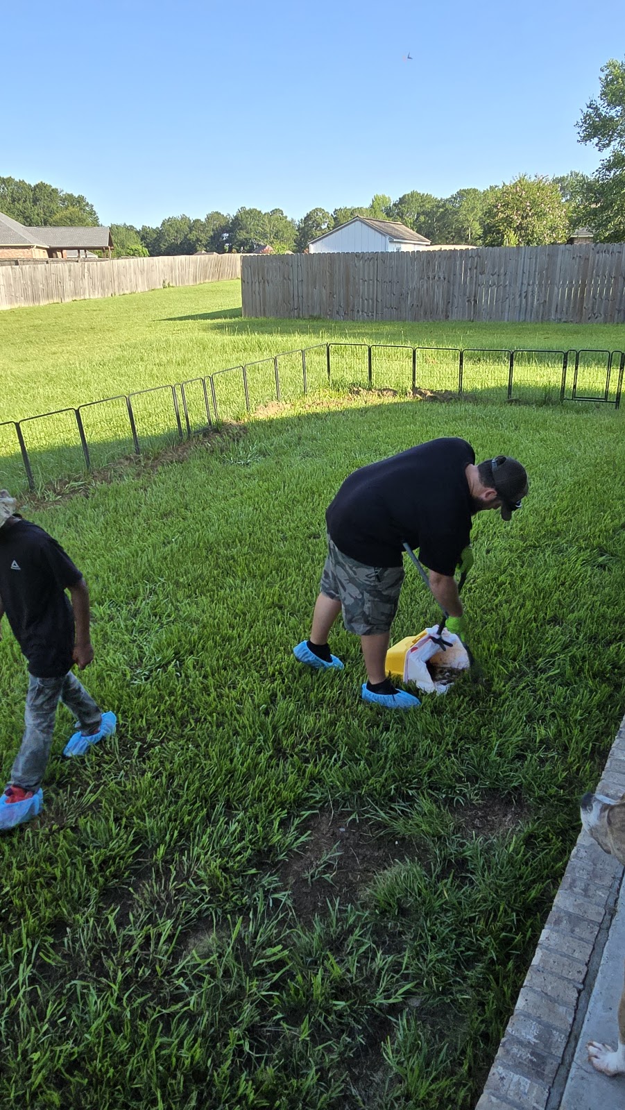 Extra Doody Dog Waste Removal Service - Photo 4