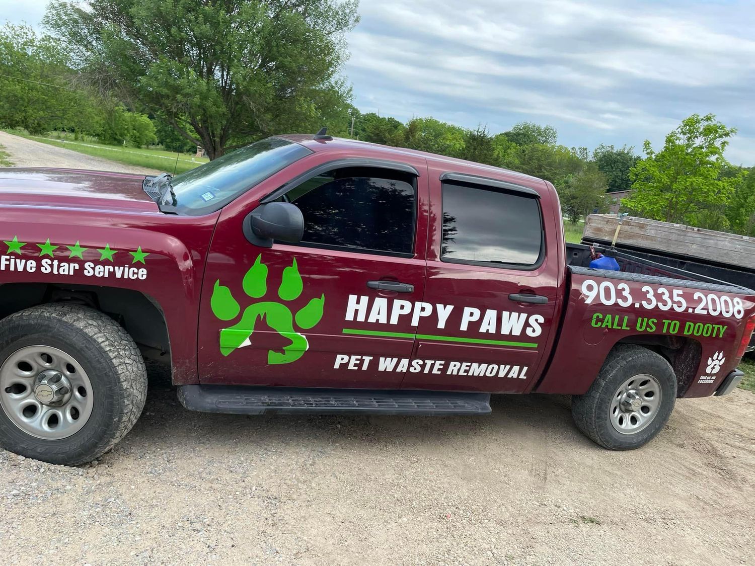 Happy Paws Pet Waste Removal - Photo 2