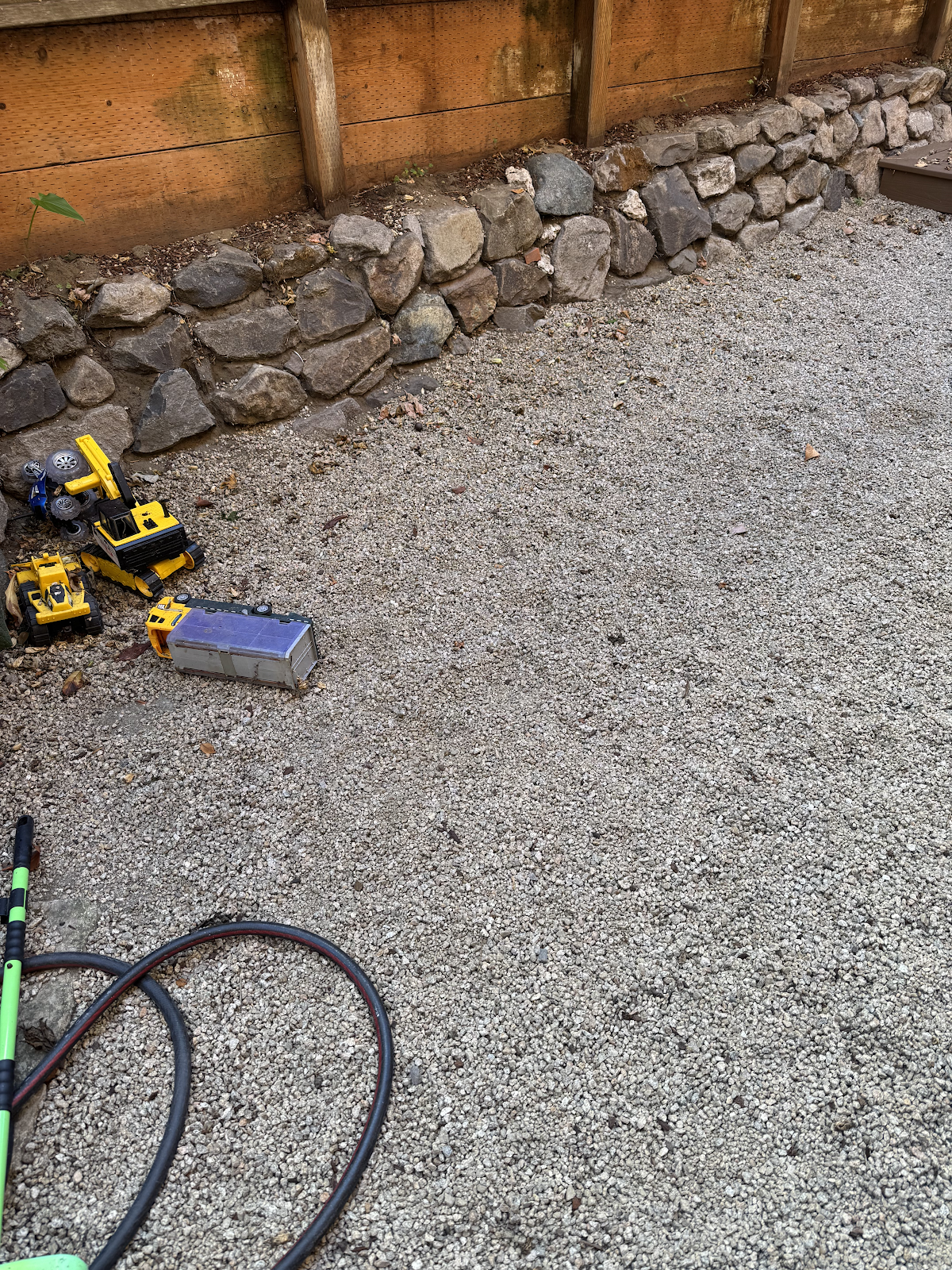 Royal Scoops Pet Waste Management - Photo 3