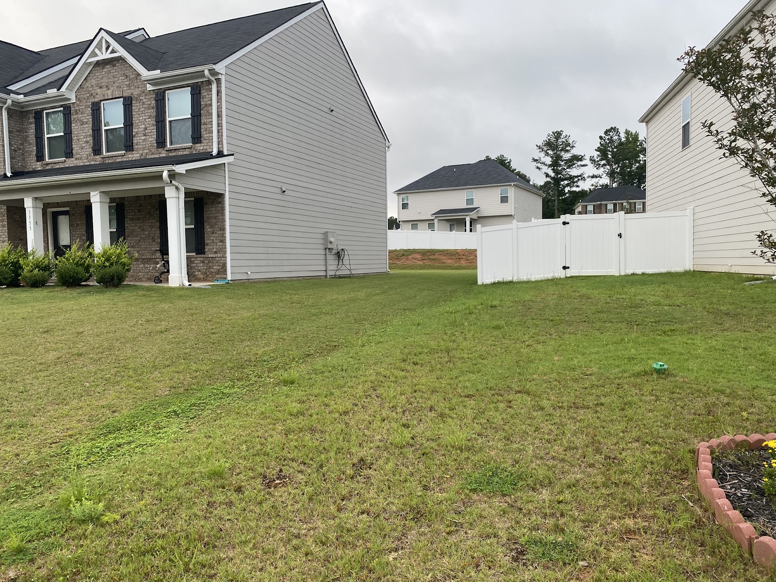 Priority1 Scoopers LLC - Photo 2