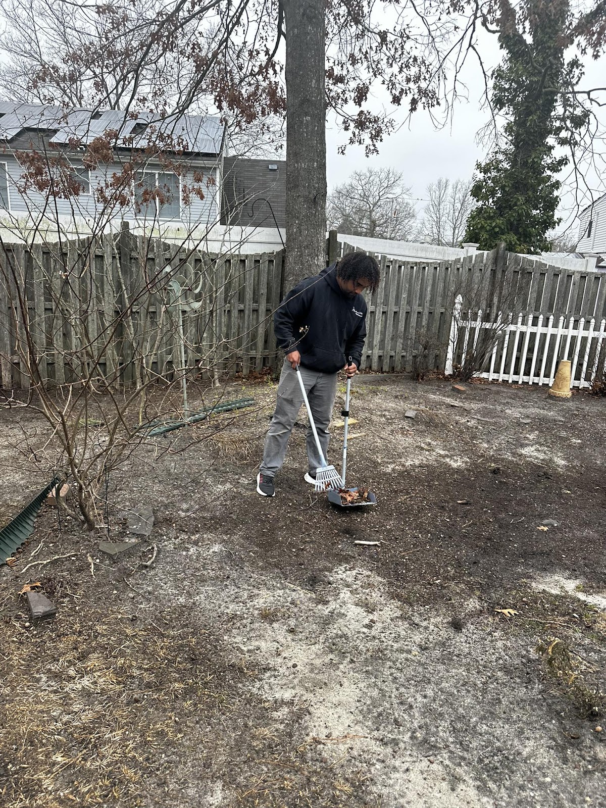 Wag n Bag Dog Waste Removal - Photo 2