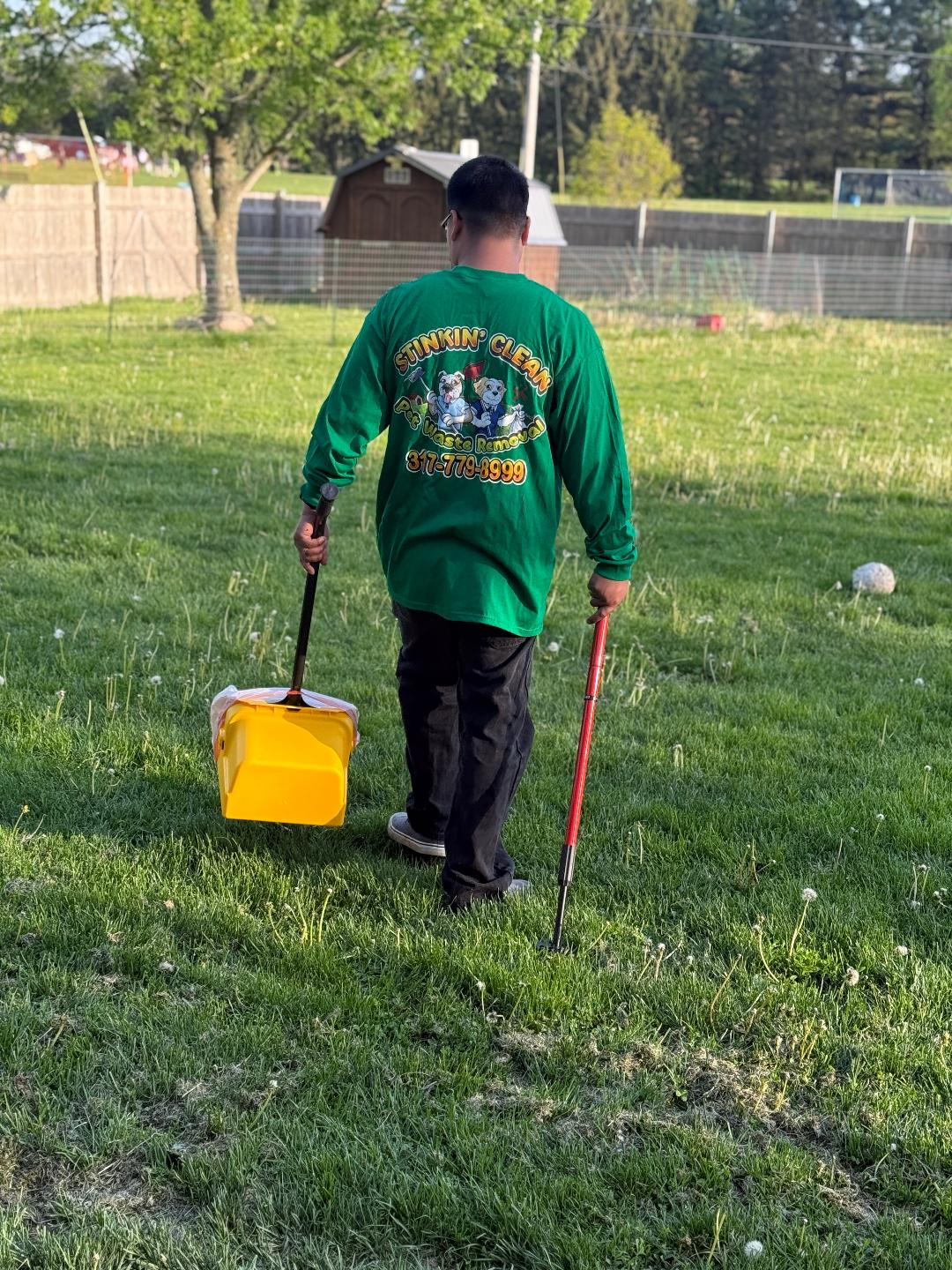 Stinkin' Clean Pet Waste Removal - Photo 3