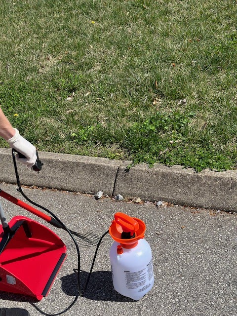 The ScoopMeister - Pet Waste Removal. - Photo 4