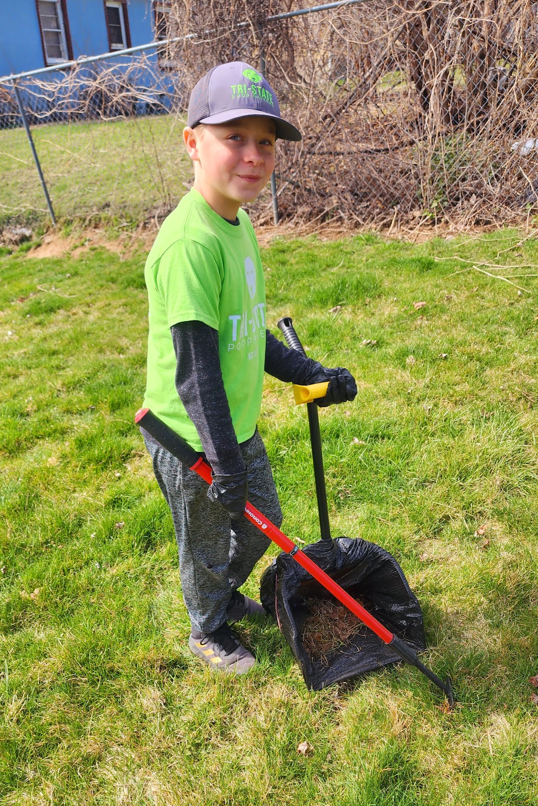 Tri-State Poop Pickers - Photo 3
