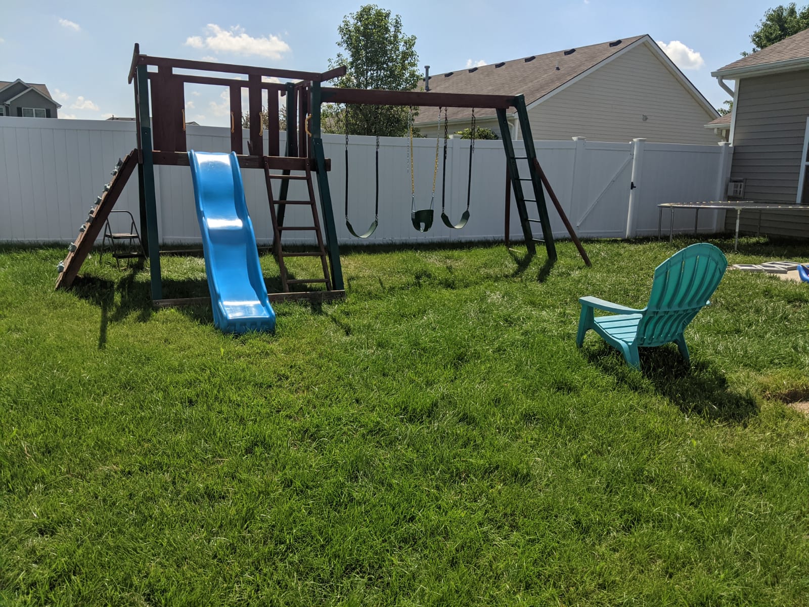 Fort Wayne Dog Poop Scoopers