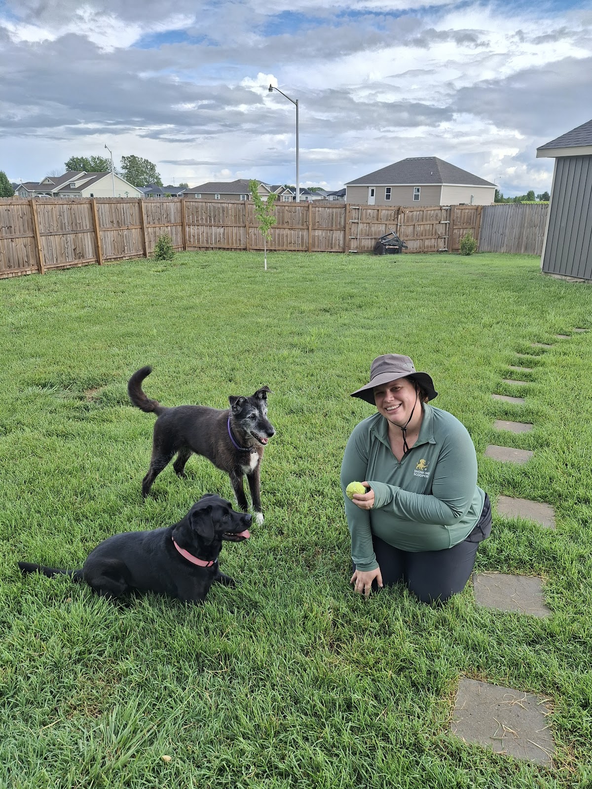 Show-Me Scoopers Pooper Scooper Service - Photo 2