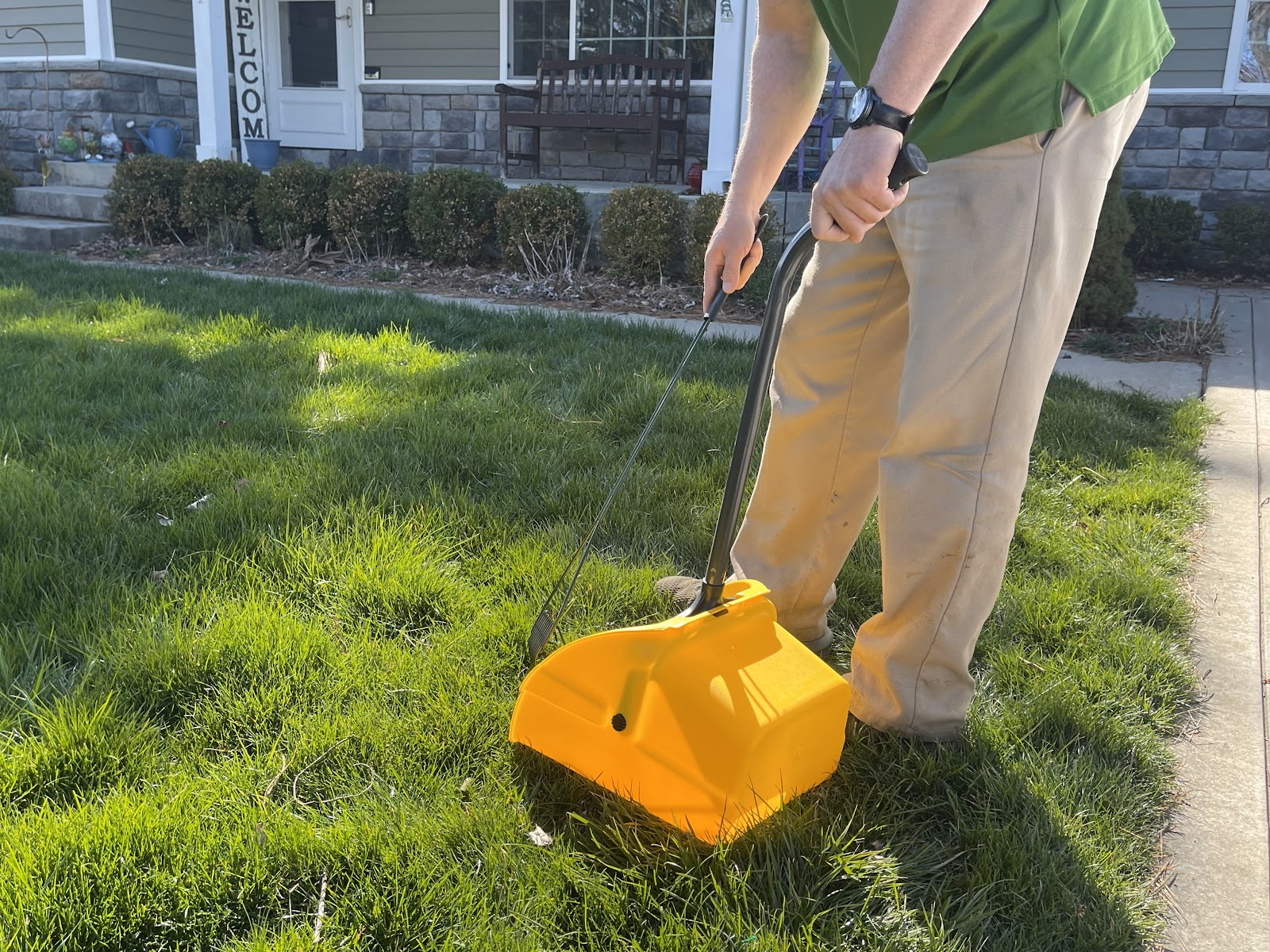 1-800-DOG POOP® - Photo 2