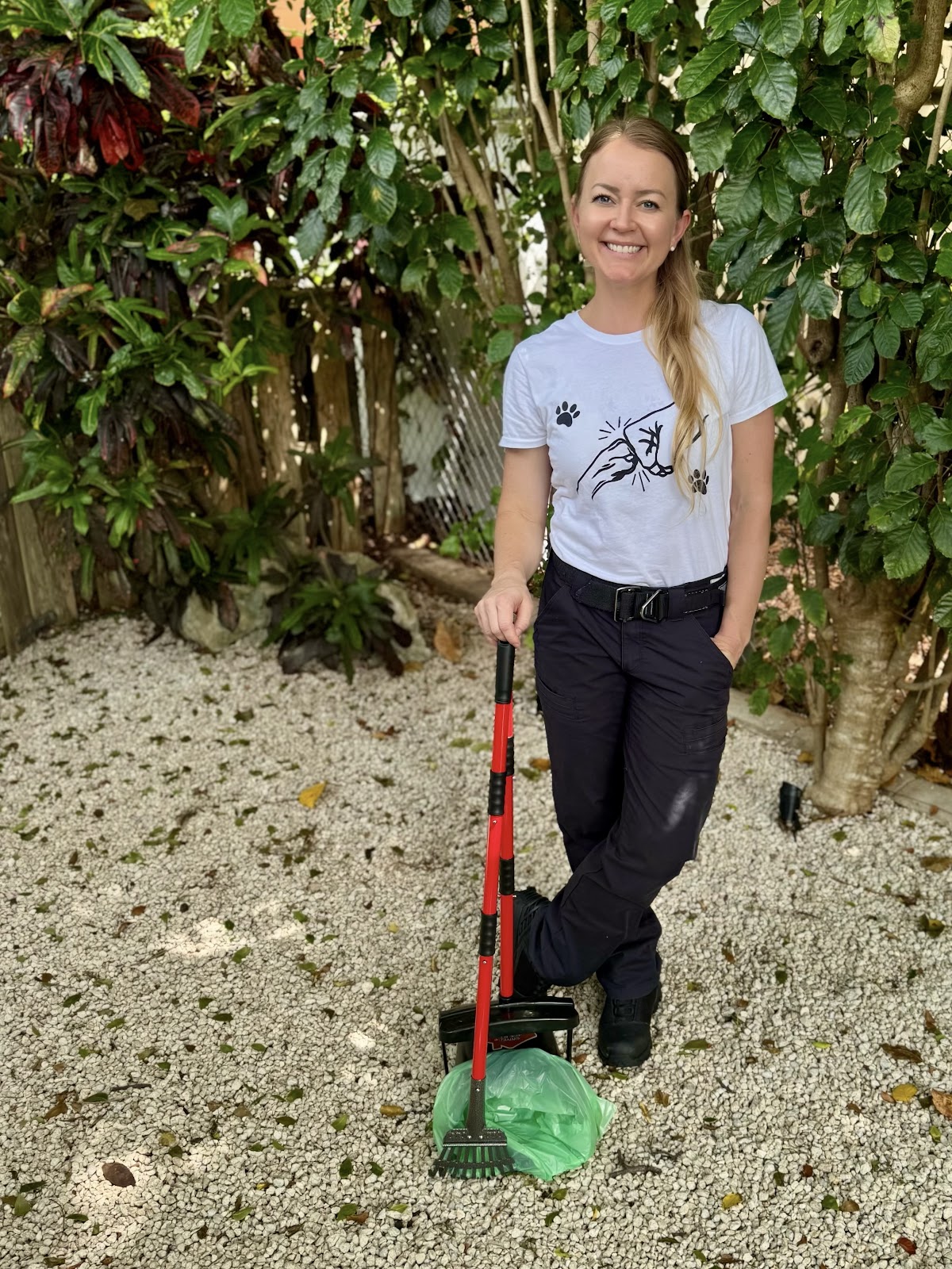 Paradise Poo Rescue — Yard Poop Removal - Photo 3