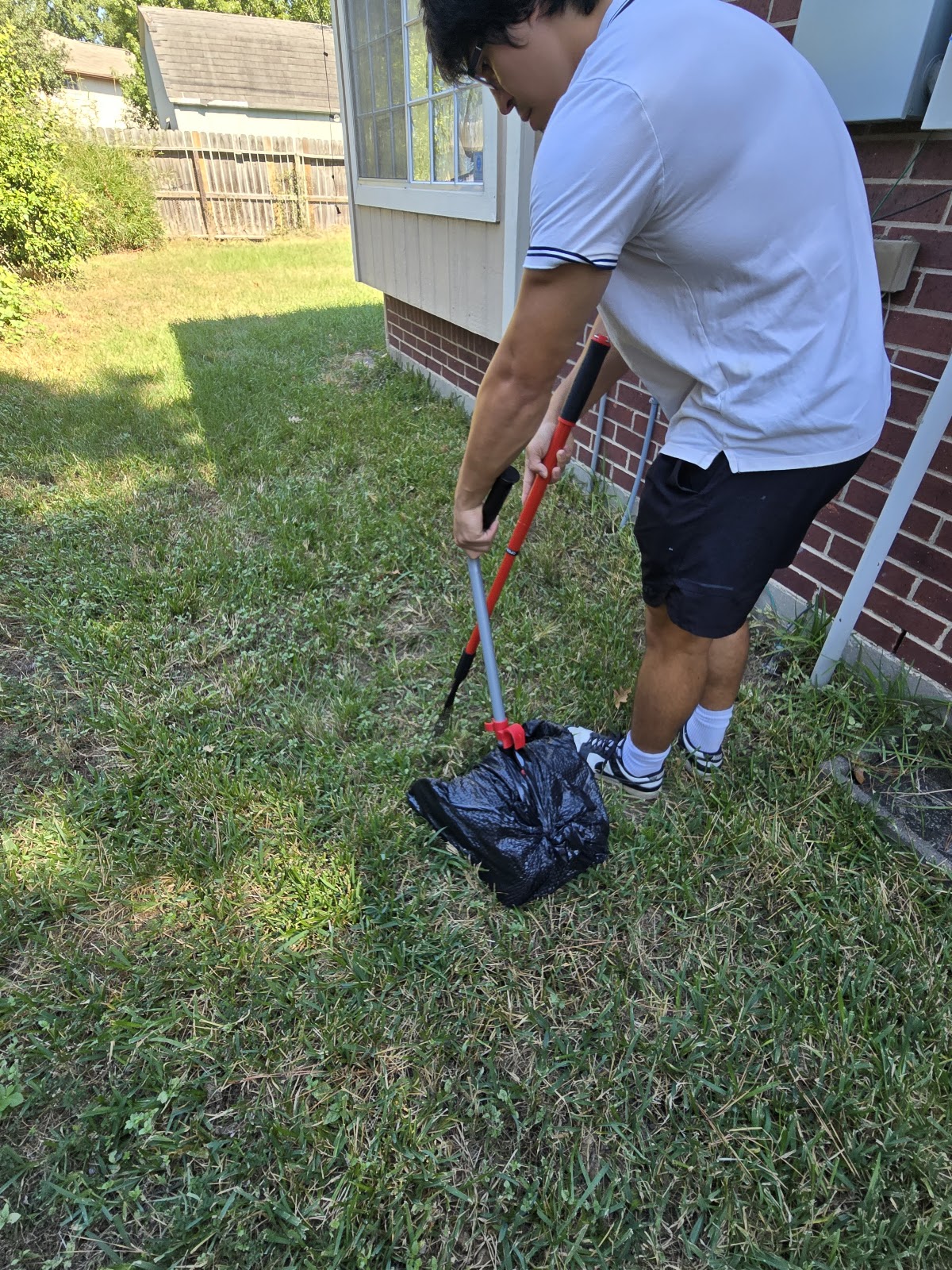 Poo Hero – Katy Pet Waste Removal - Photo 4