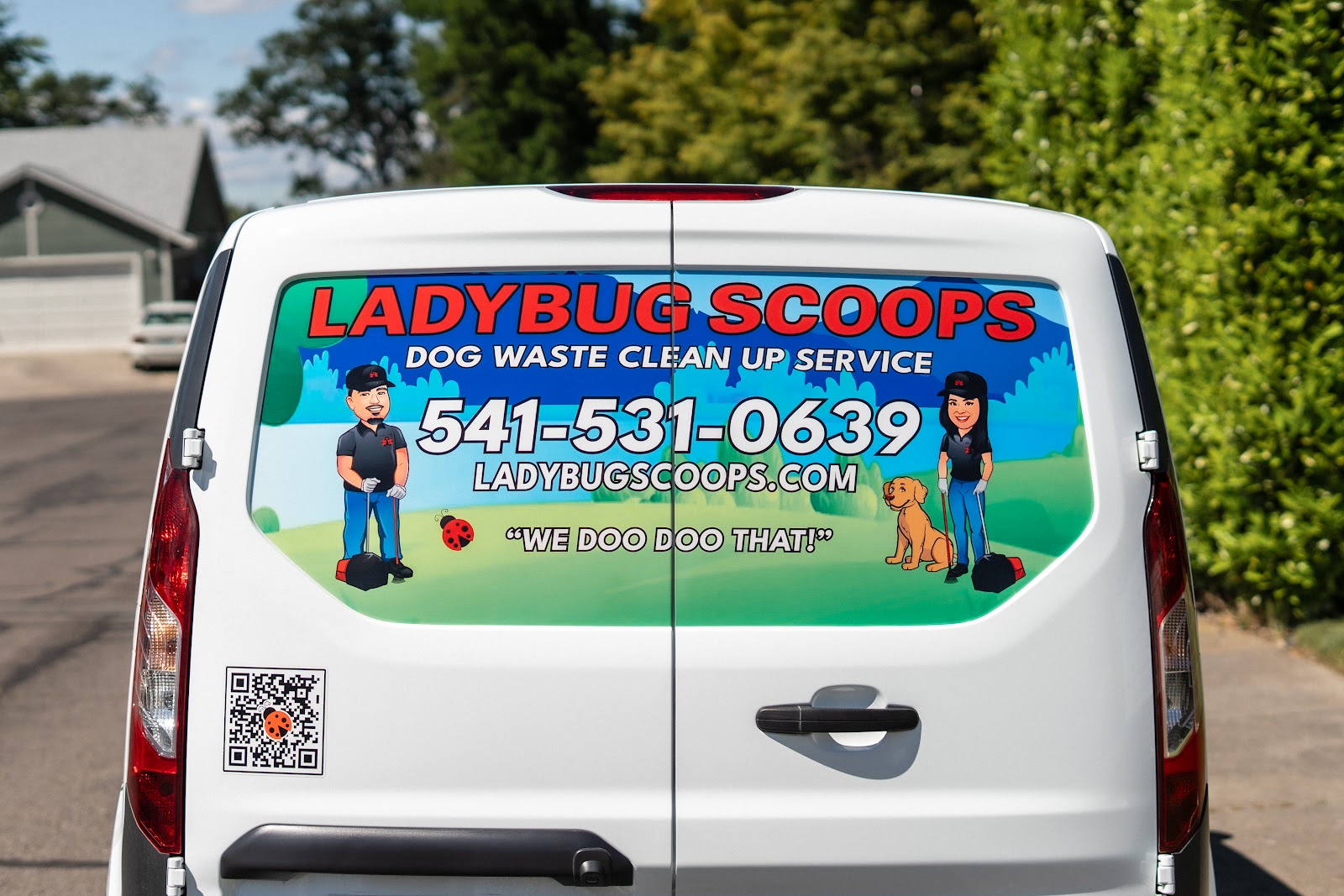 Ladybug Scoops Dog Waste Cleanup Service - Photo 4