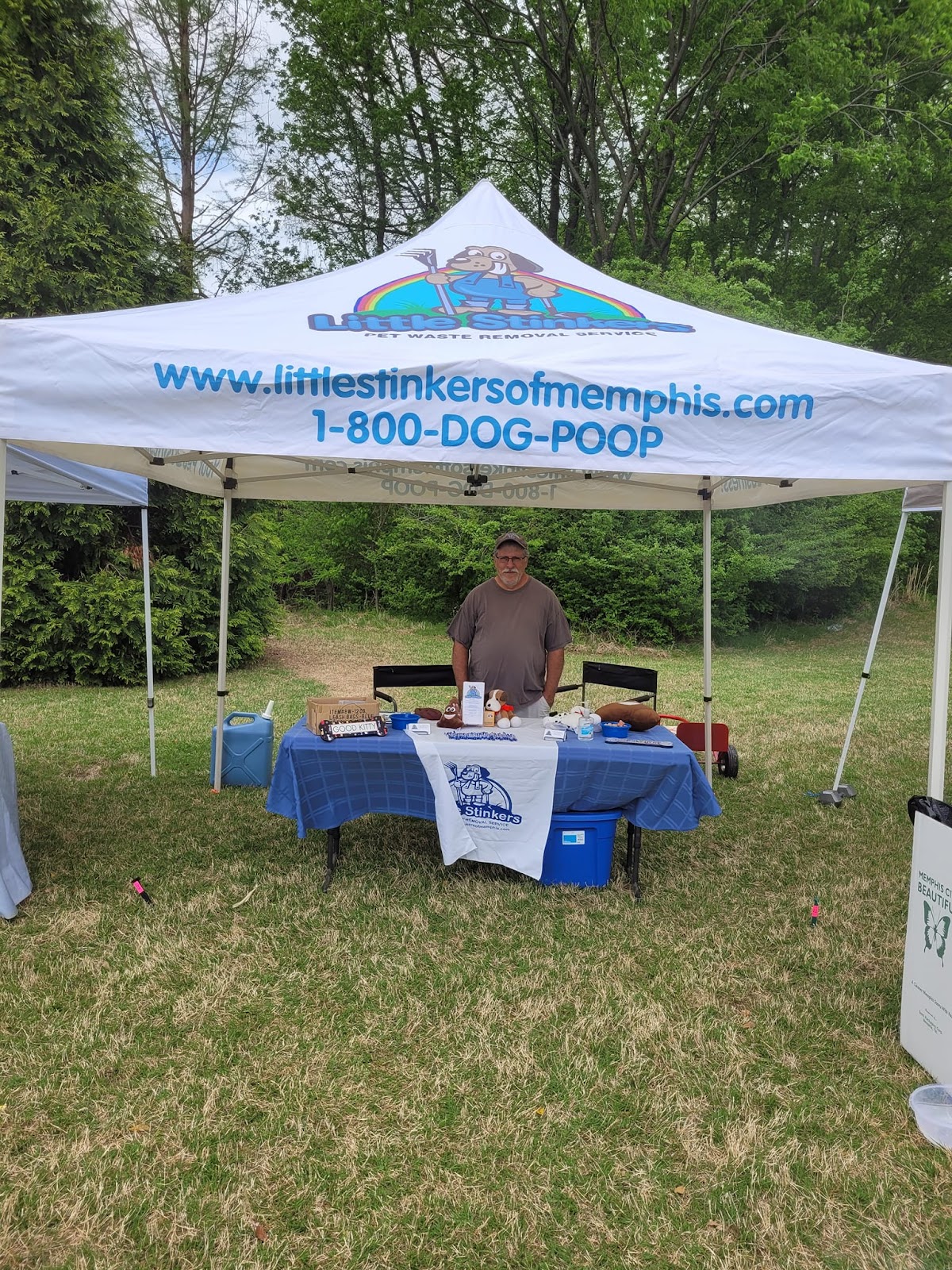 Little Stinkers Pet Waste Removal Service - Photo 3