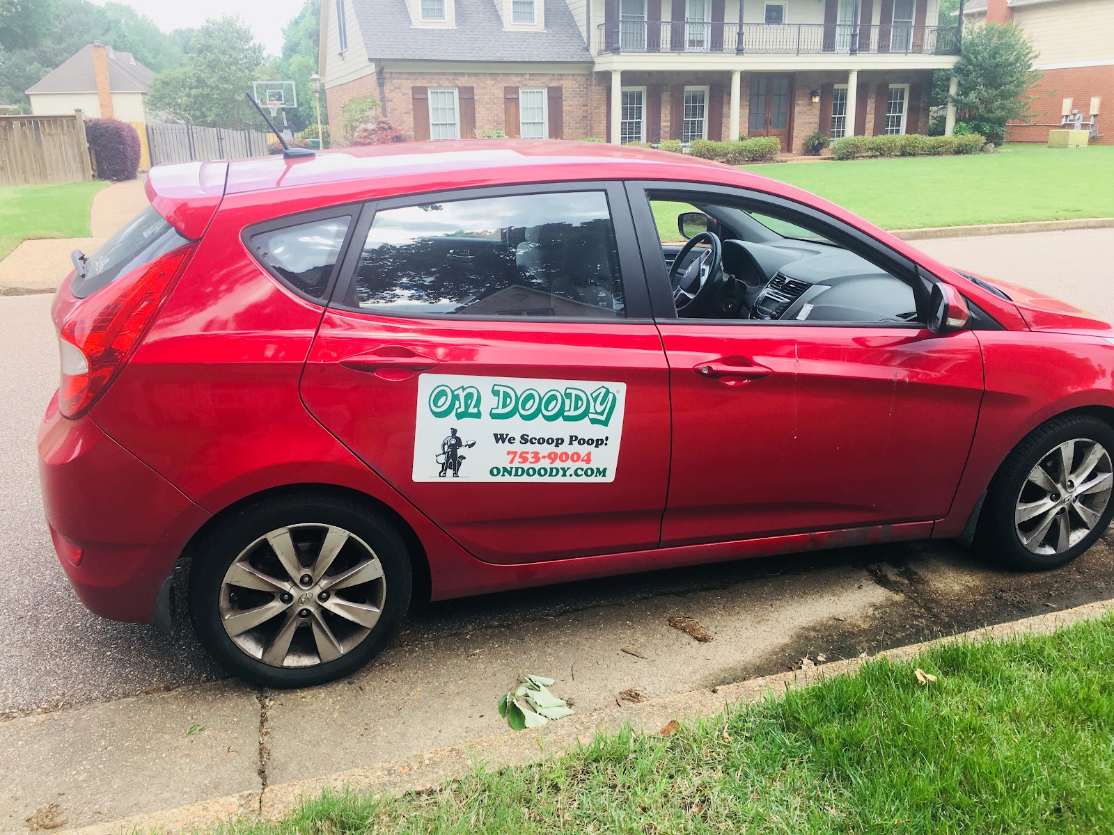 ON DOODY Pet Waste Removal Service, LLC - Photo 2