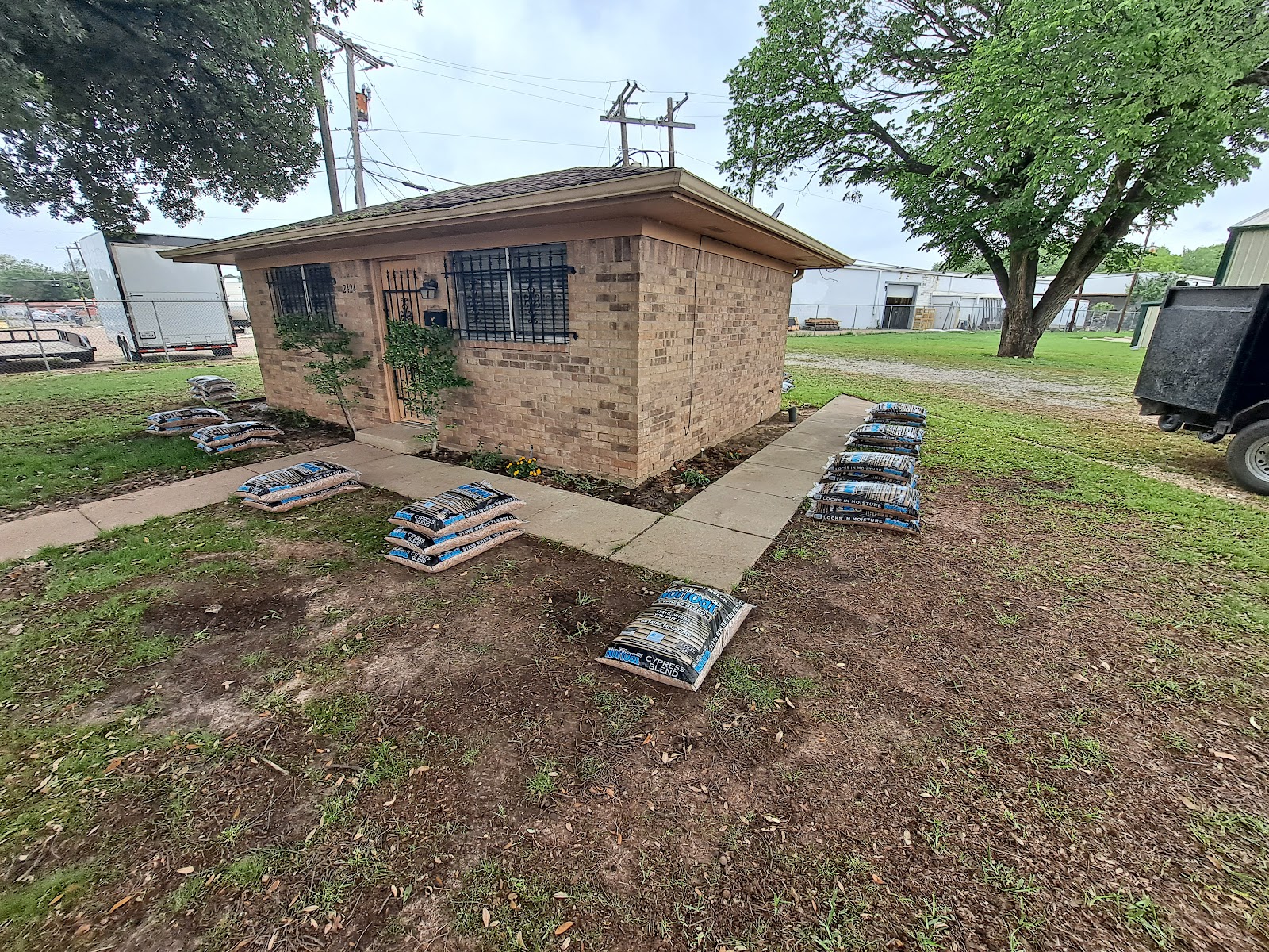 Thejunkunderdog.com - Photo 2