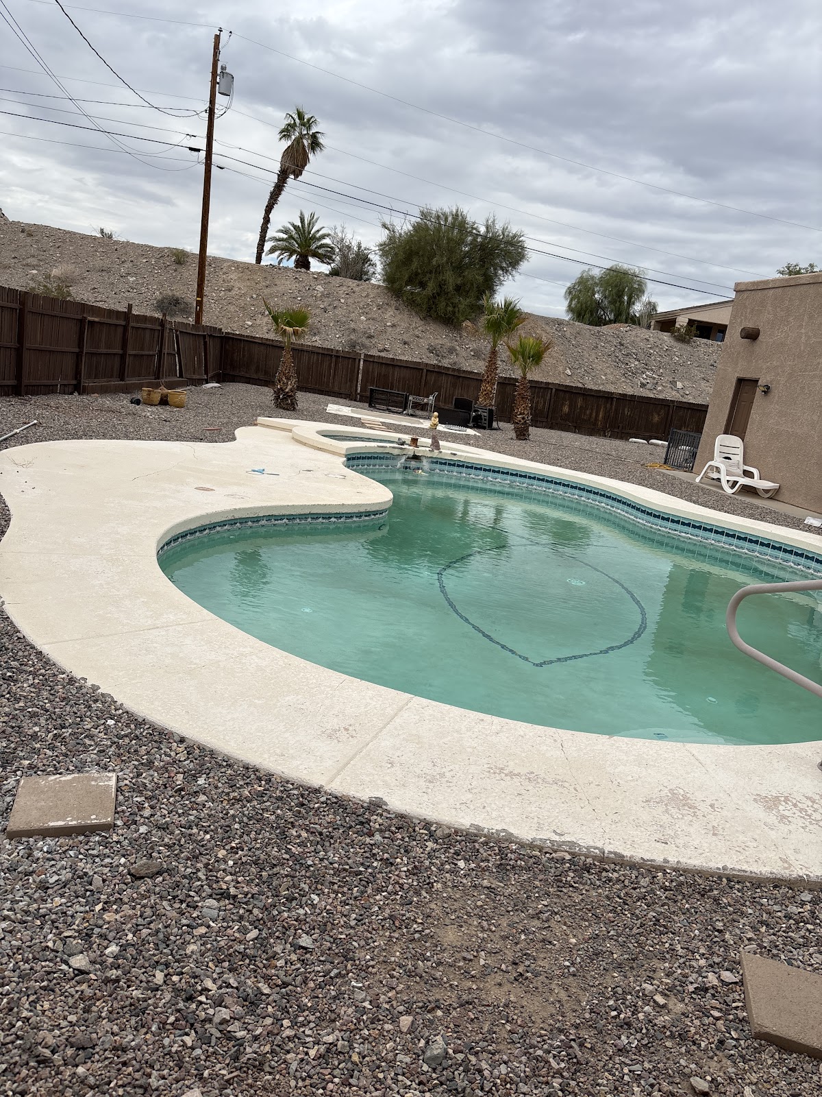 HavaScoopers | Lake Havasu Poop Scoop Service