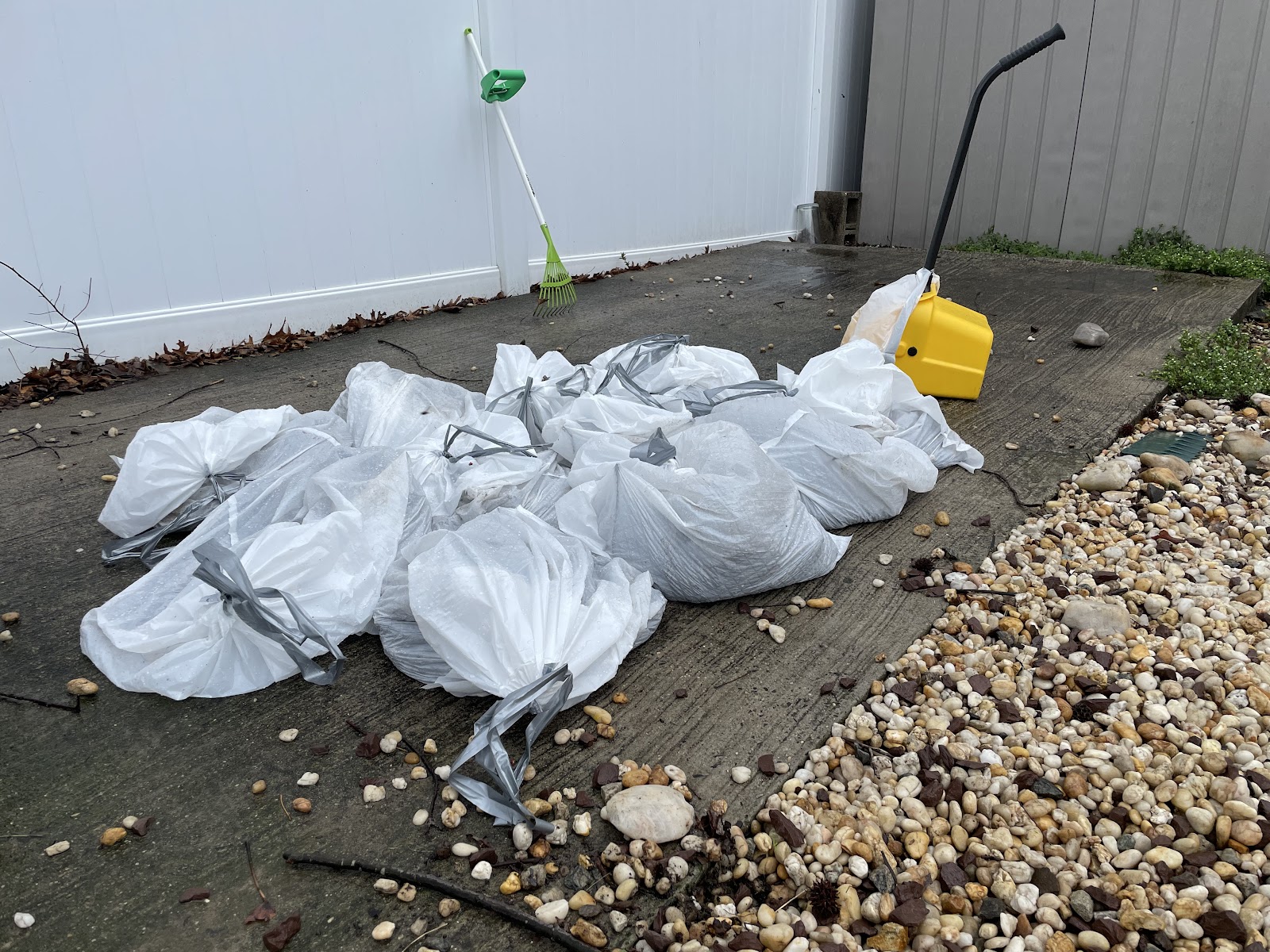 Doggie Dood - Photo 3