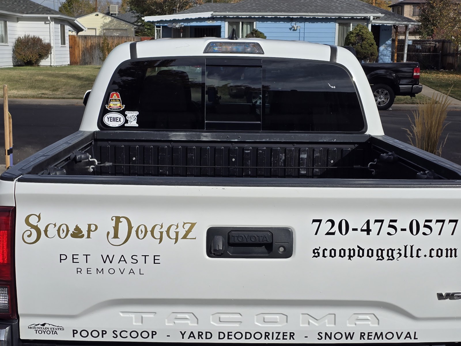 Scoop Doggz LLC - Photo 2