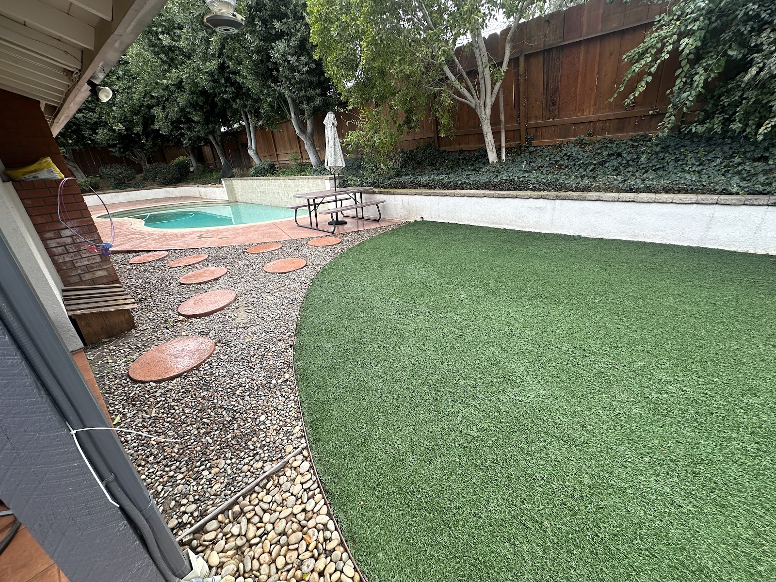 Scoop Legends Pet Waste Removal - Photo 2