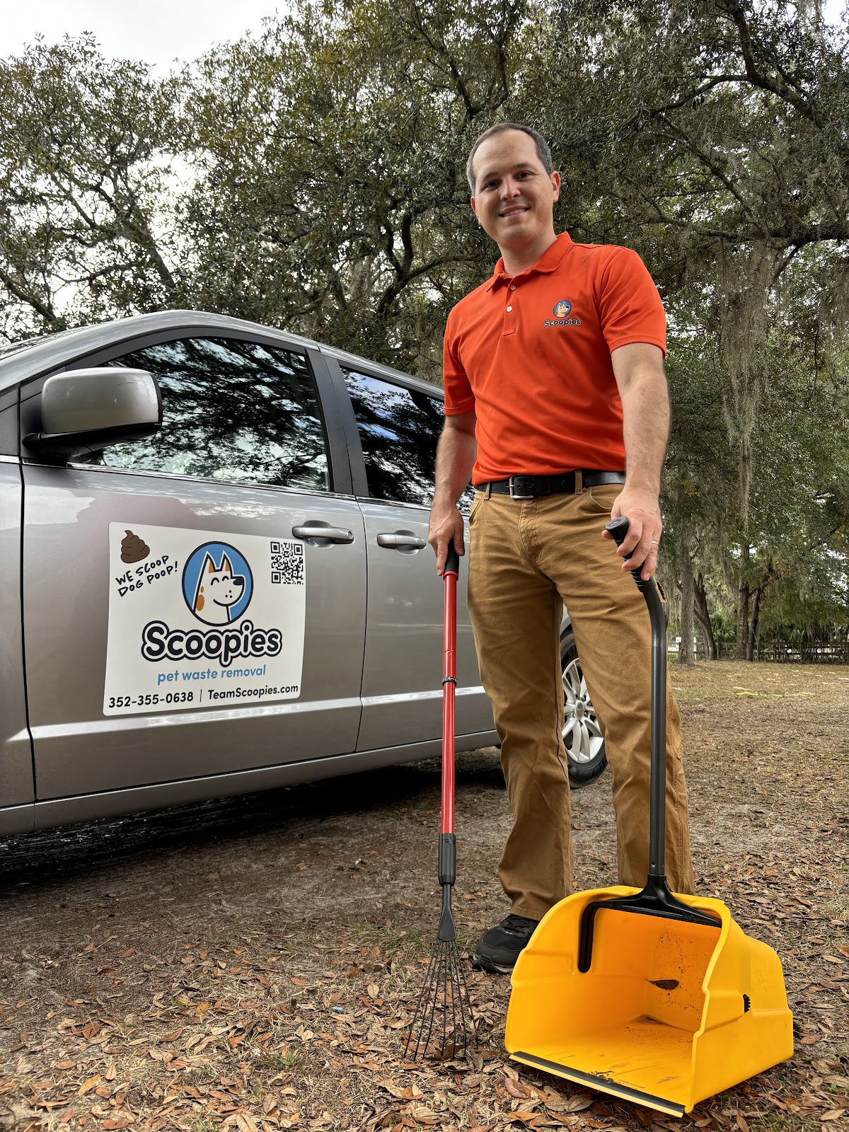 Scoopies Pet Waste Removal - Photo 2