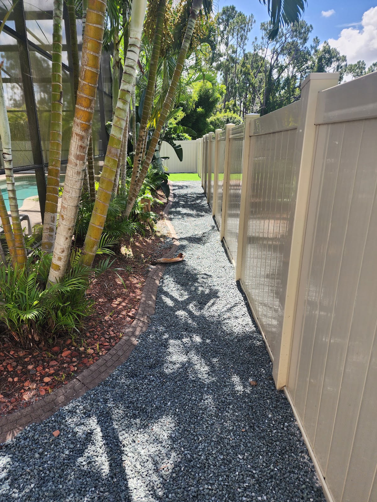 Mr. Pick's Pet Waste Removal - Photo 3