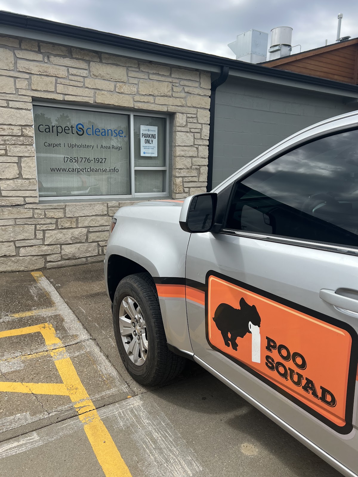 Poo Squad Manhattan - Photo 3