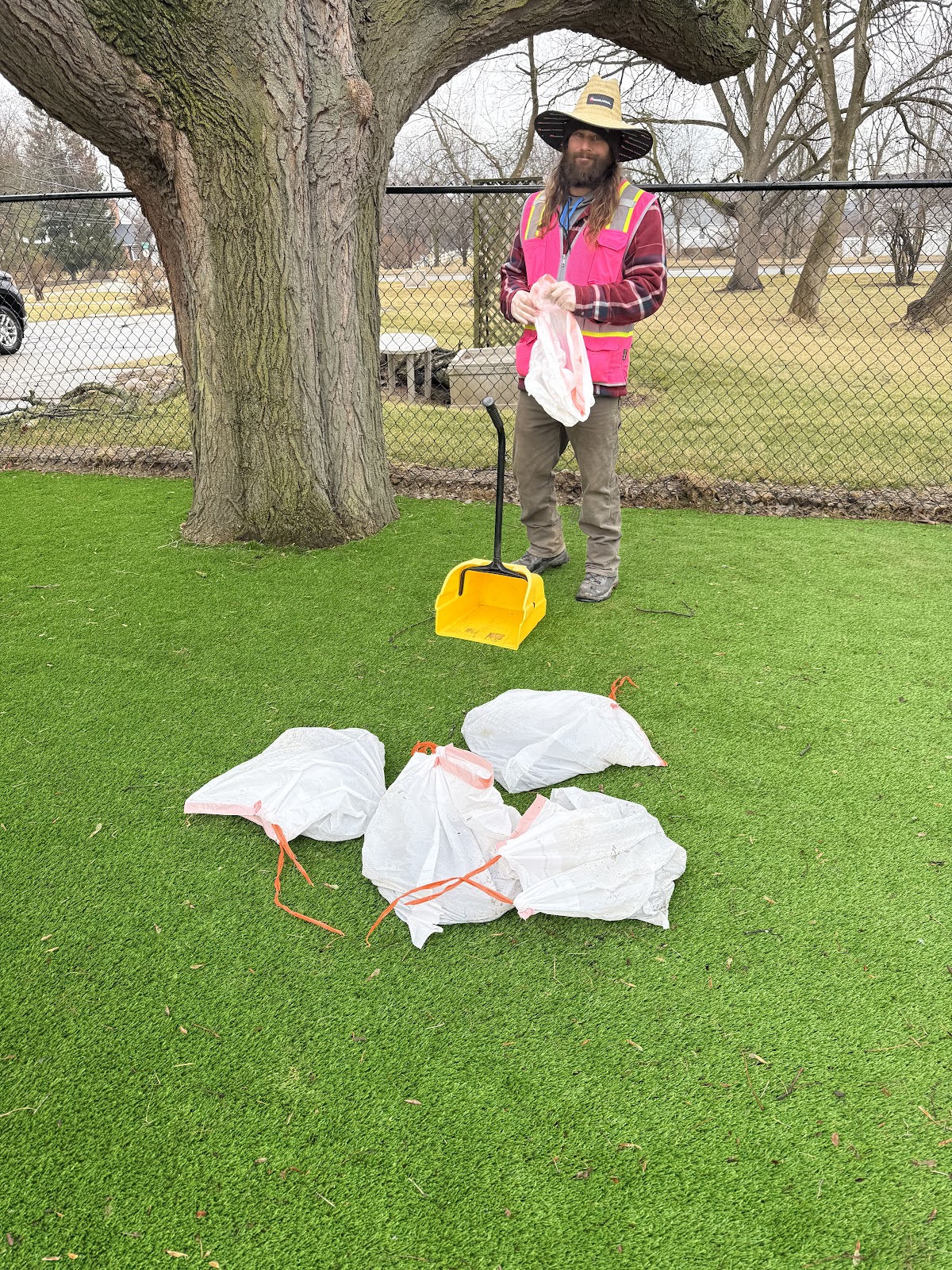 Kroopin's Poopin Scoopin - Photo 4