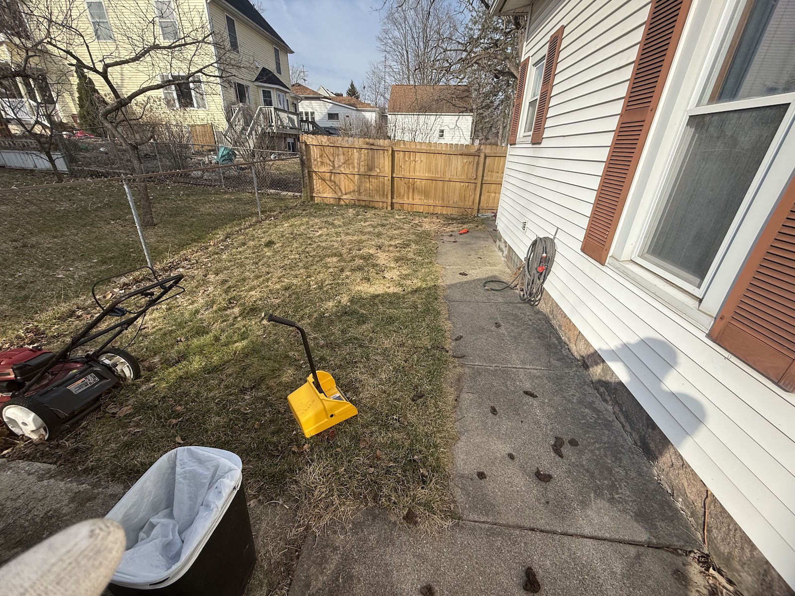 The Poop Collector - Photo 3