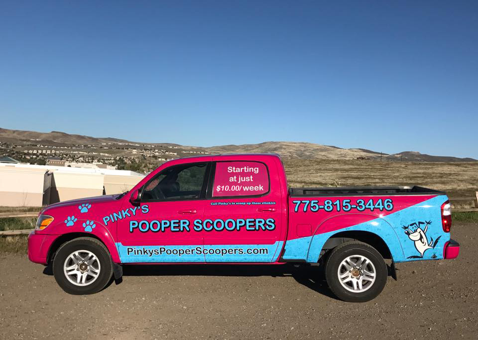 Pinky's Pooper Scoopers - Photo 2