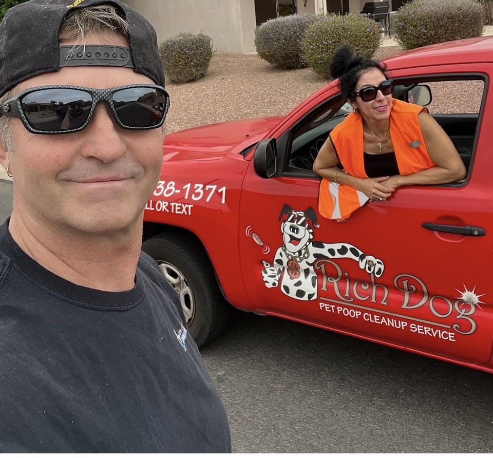 Rich Dog dog poop cleanup service - Photo 3