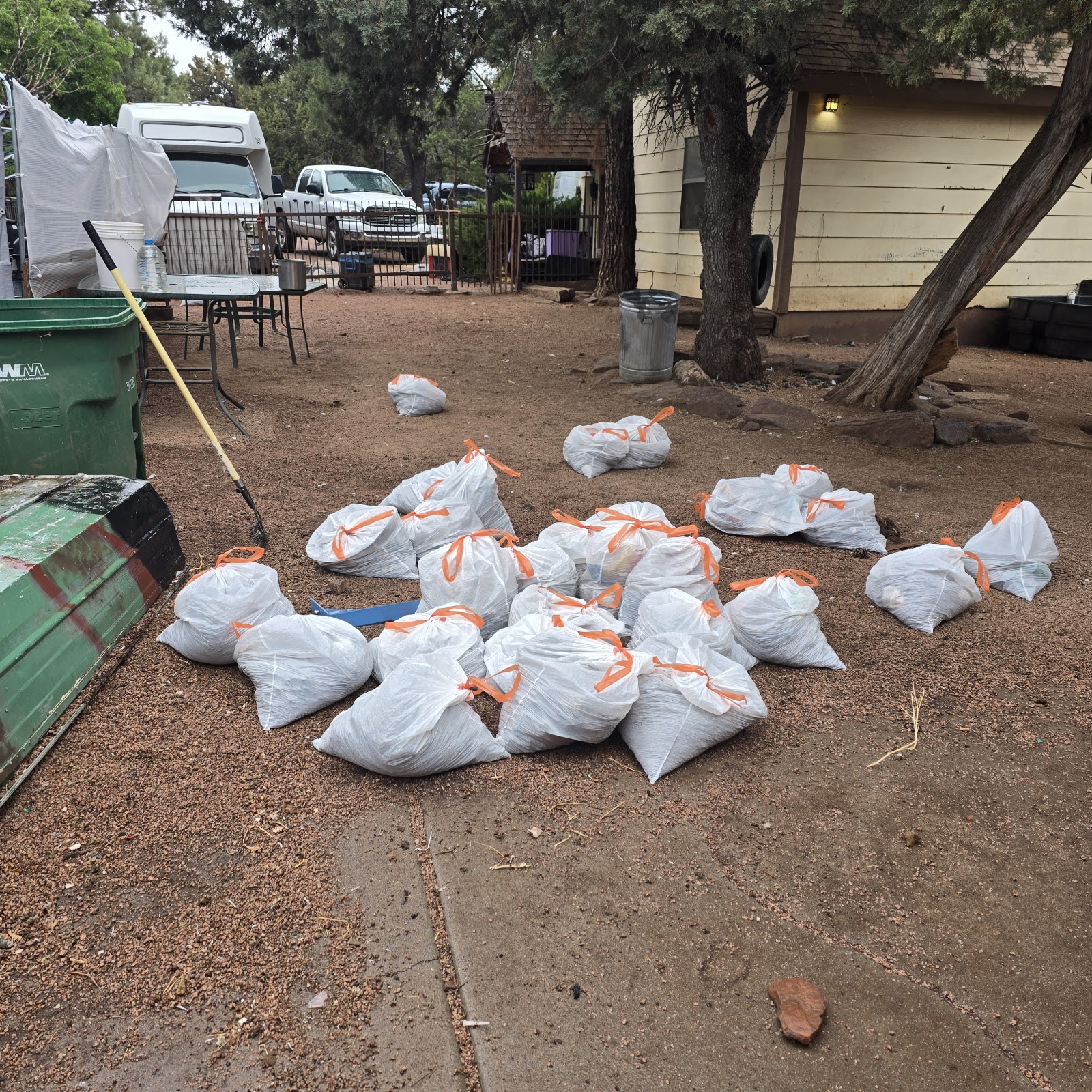 Scoopy Doo Squad - Photo 3